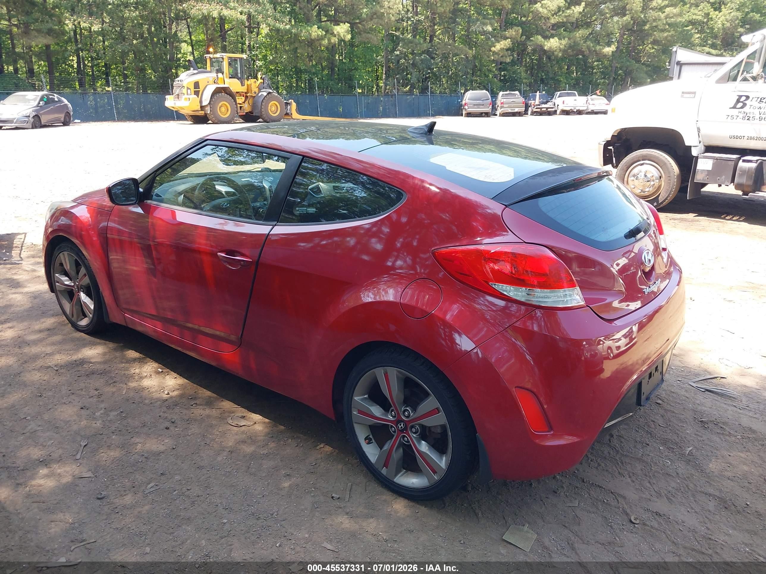 2013 Hyundai Veloster Base W/black Red vin: KMHTC6ADXDU137563