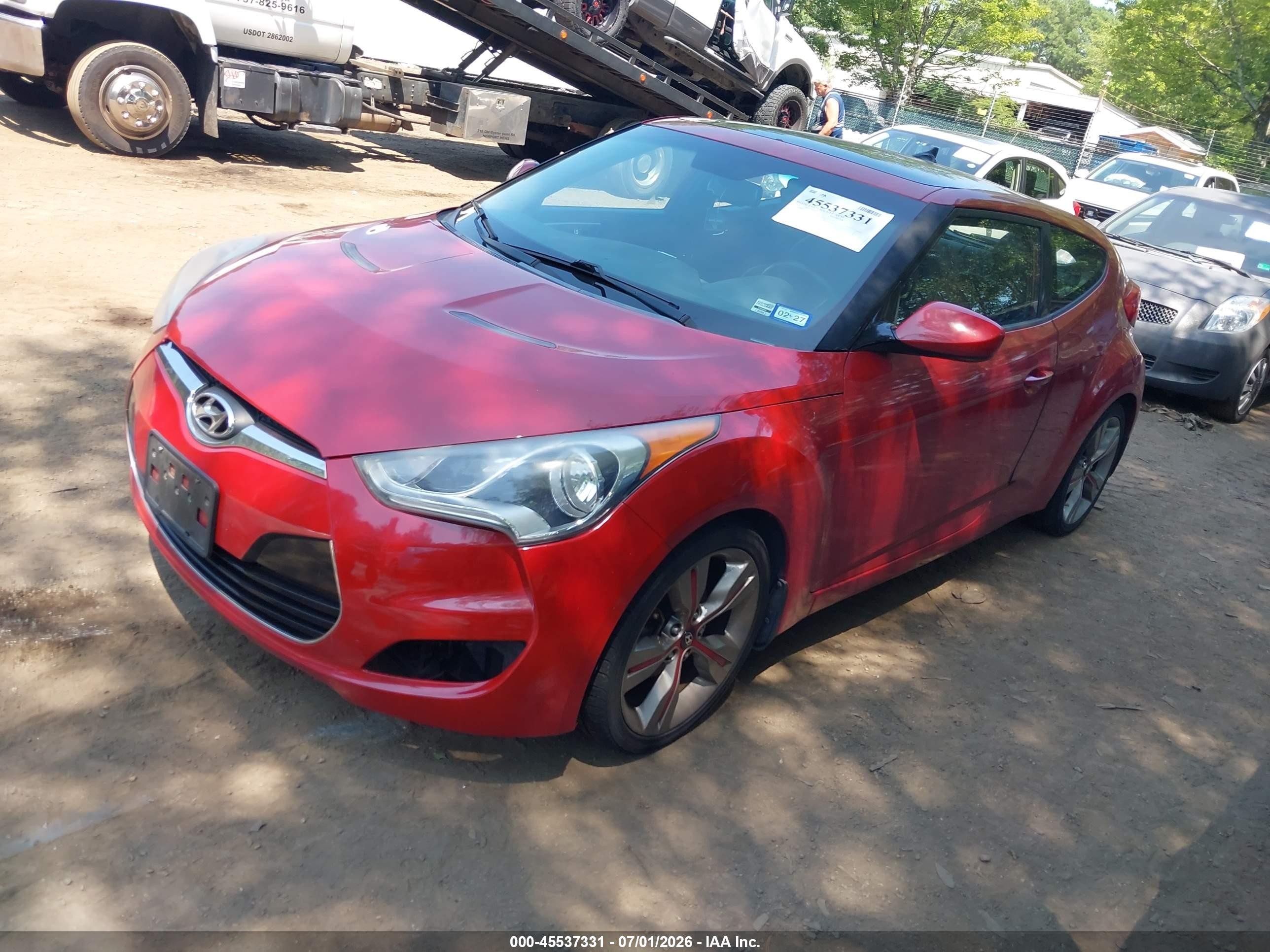 2013 Hyundai Veloster Base W/black Red vin: KMHTC6ADXDU137563