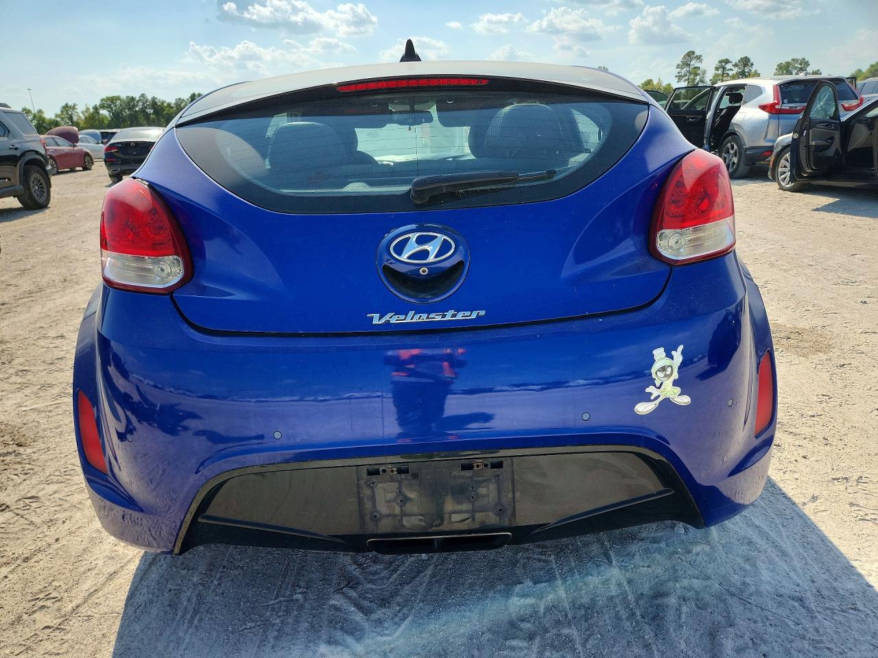 2013 Hyundai Veloster Base Blue vin: KMHTC6ADXDU151544