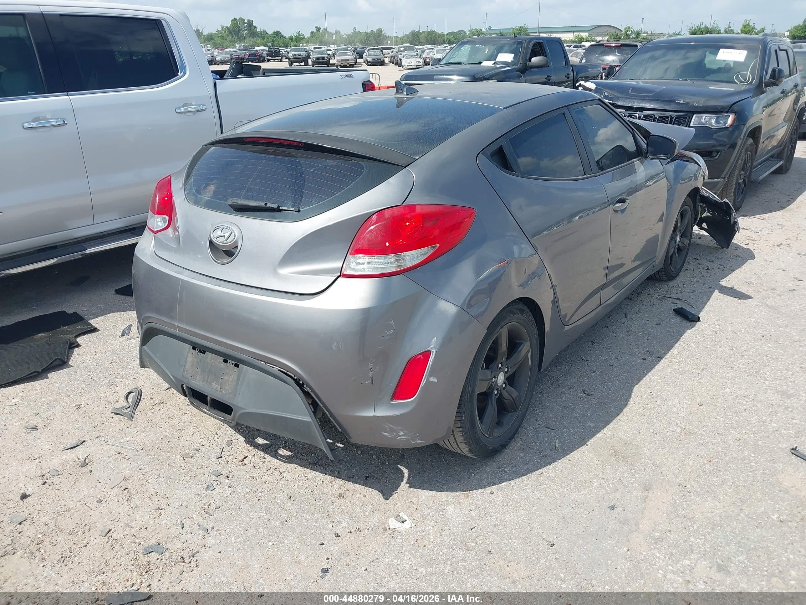 2013 Hyundai Veloster Base W/black Gray vin: KMHTC6ADXDU152547