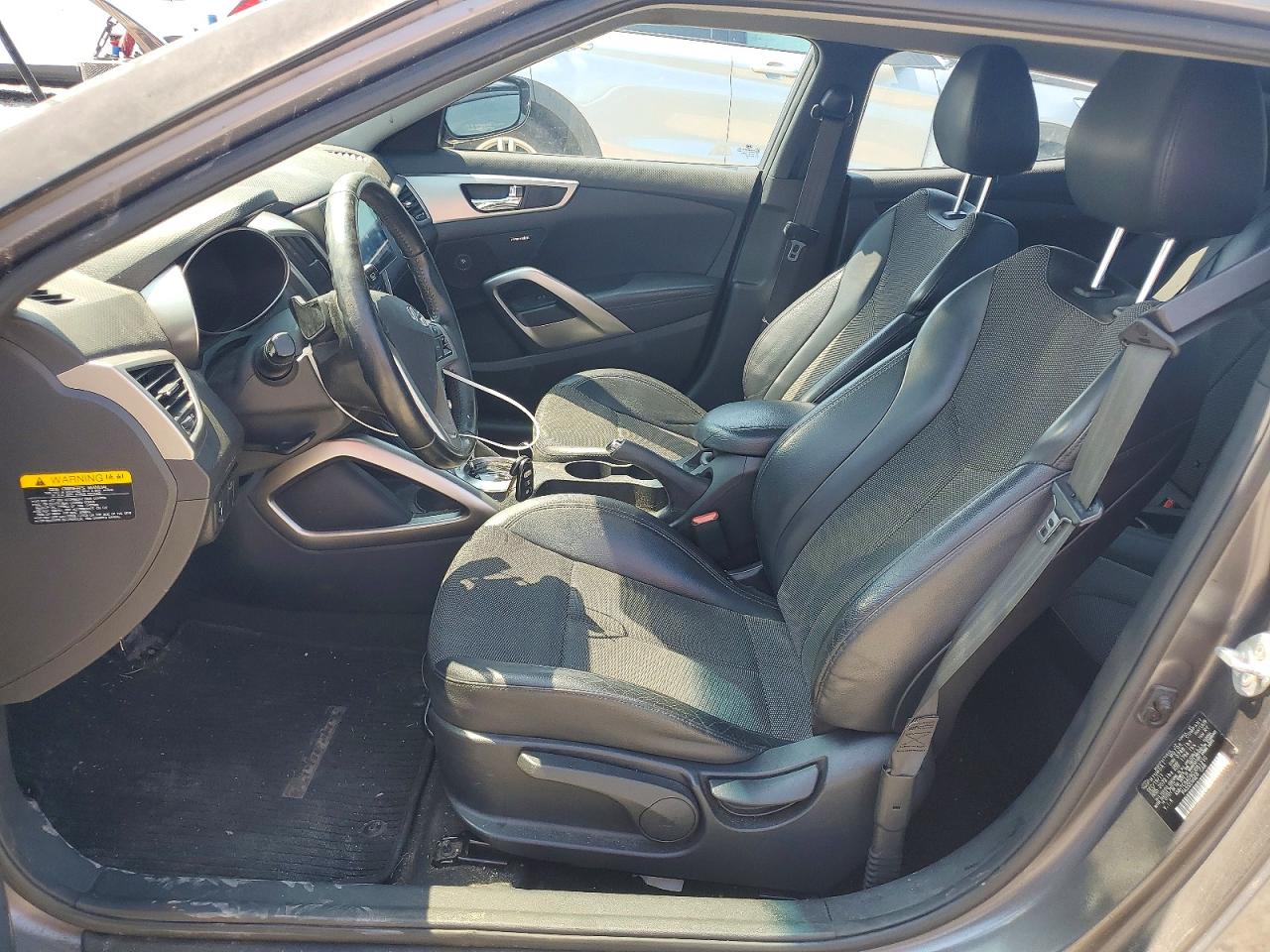 2013 Hyundai Veloster Base Gray vin: KMHTC6ADXDU172099