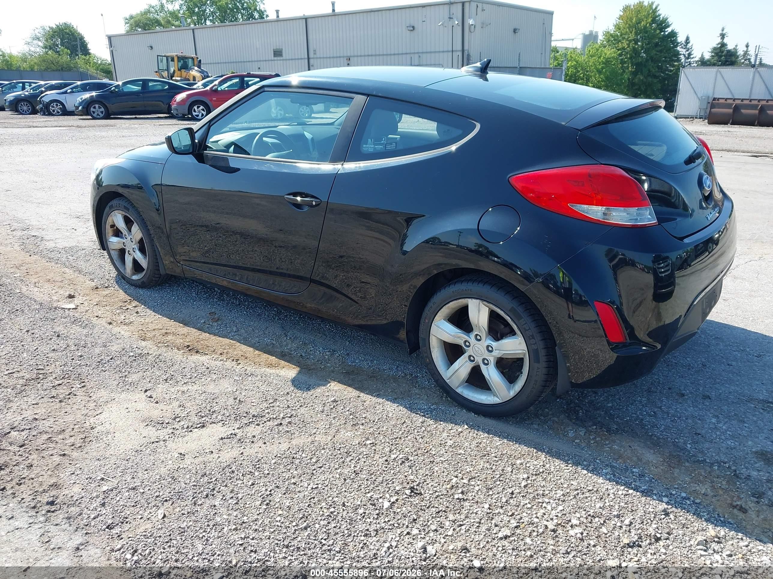 2013 Hyundai Veloster Base W/gray Black vin: KMHTC6ADXDU175889