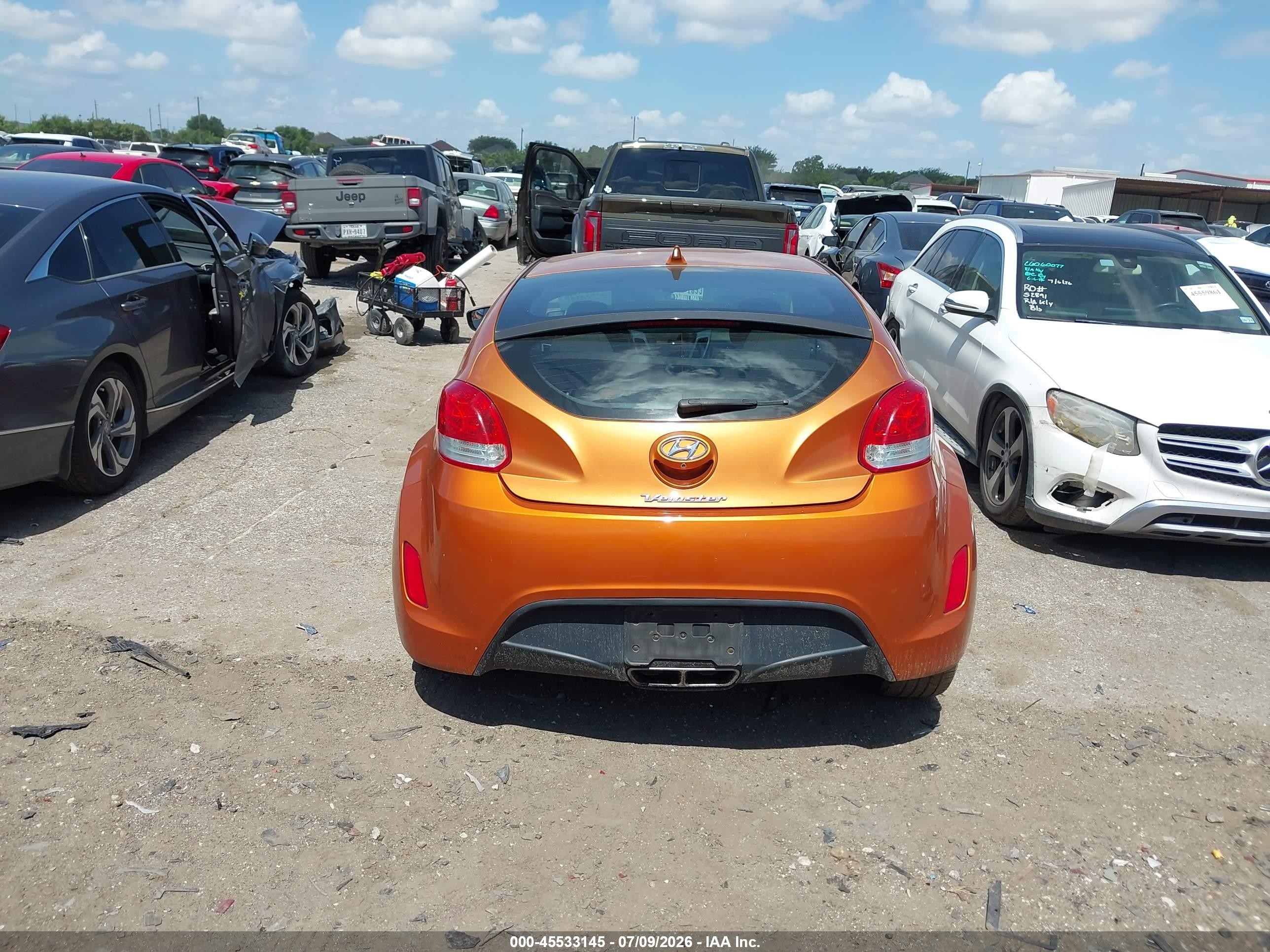 2014 Hyundai Veloster Base W/black Orange vin: KMHTC6ADXEU212330