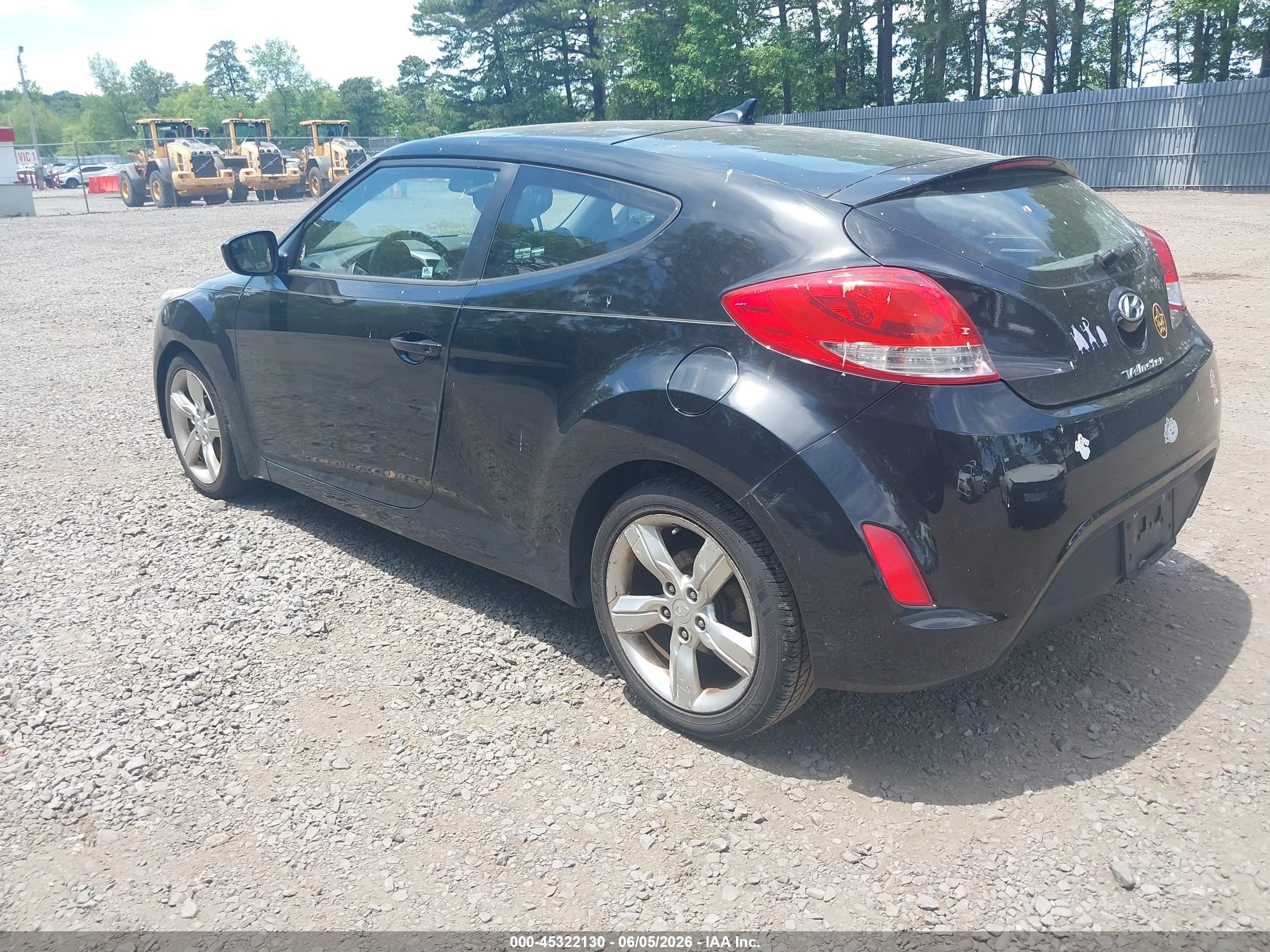 2014 Hyundai Veloster Base W/black Black vin: KMHTC6ADXEU212490