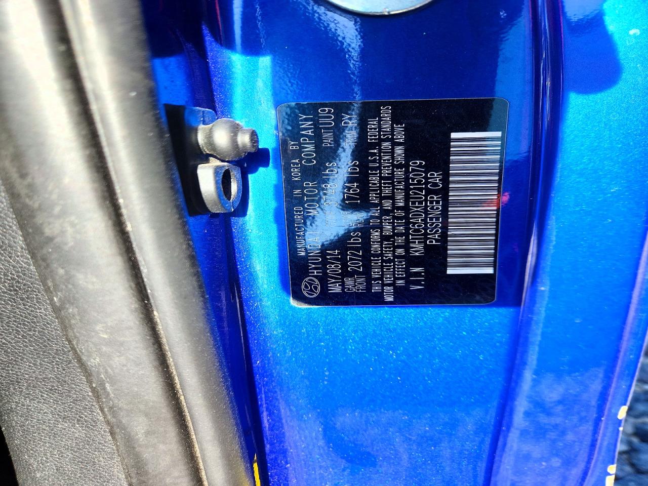 2014 Hyundai Veloster Base Blue vin: KMHTC6ADXEU215079
