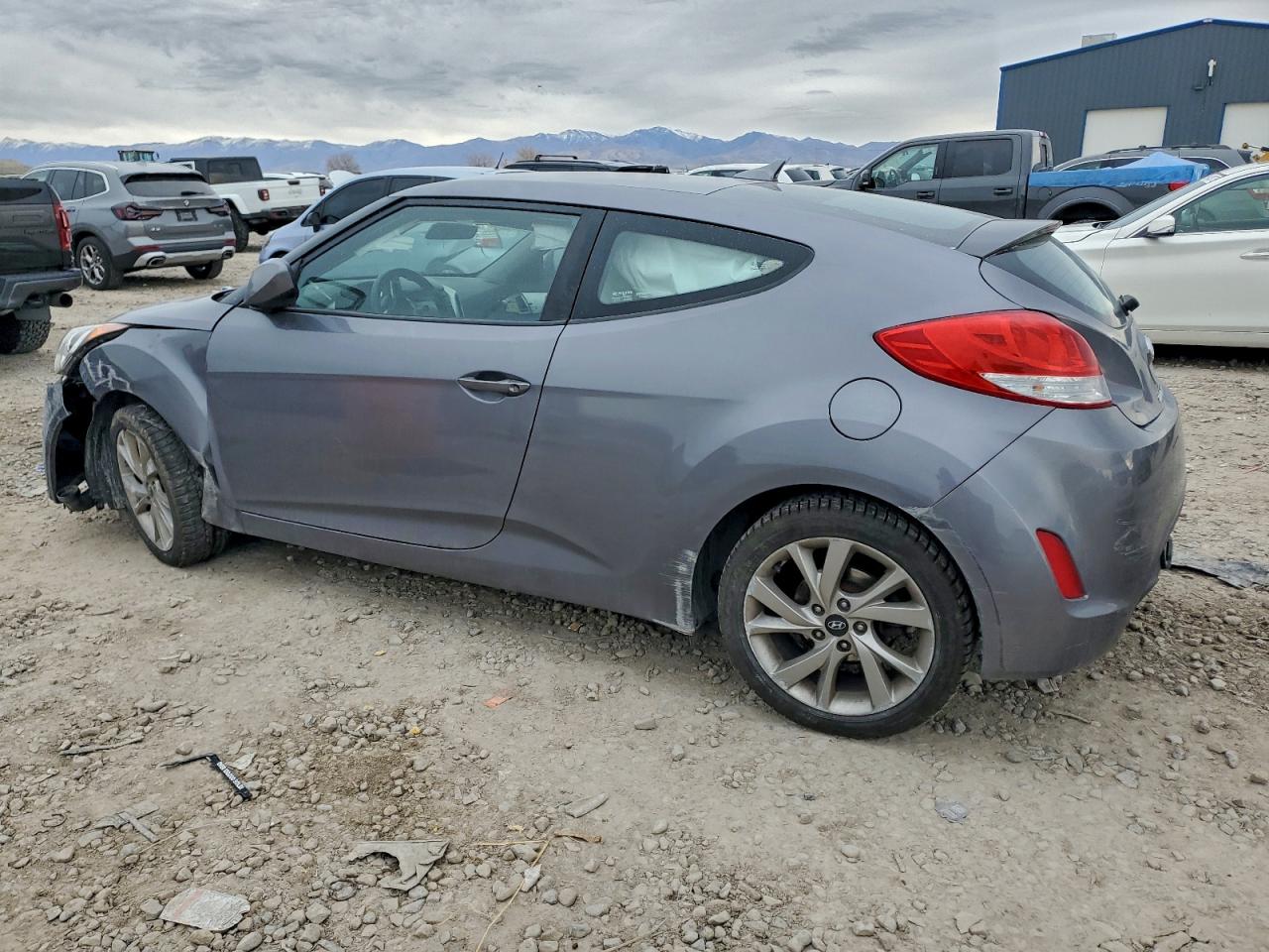 2016 Hyundai Veloster Charcoal vin: KMHTC6ADXGU253706