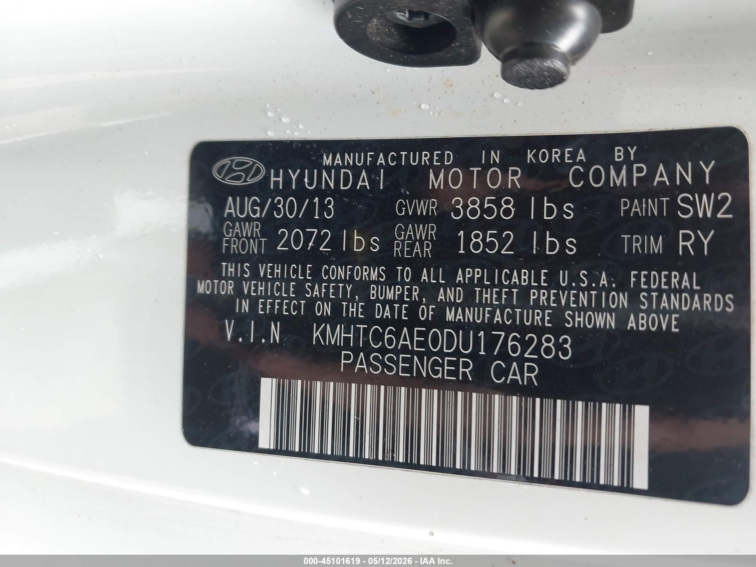 2013 Hyundai Veloster Turbo W/black White vin: KMHTC6AE0DU176283