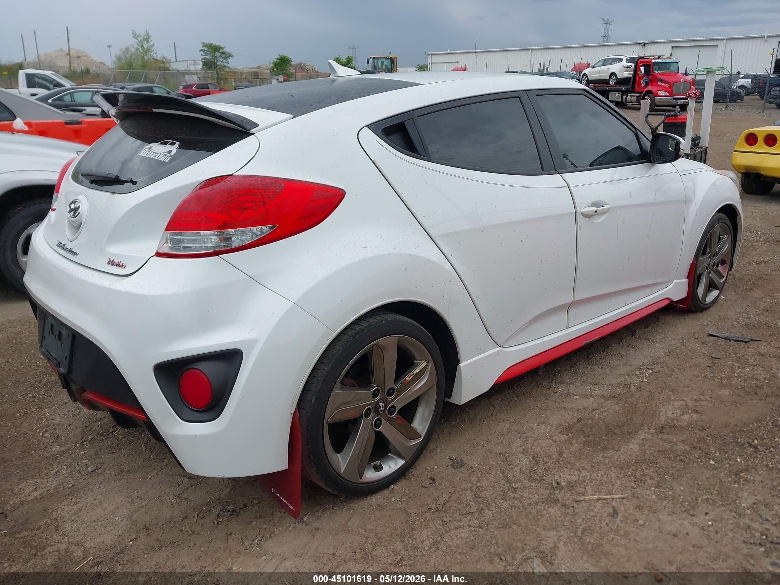 2013 Hyundai Veloster Turbo W/black White vin: KMHTC6AE0DU176283
