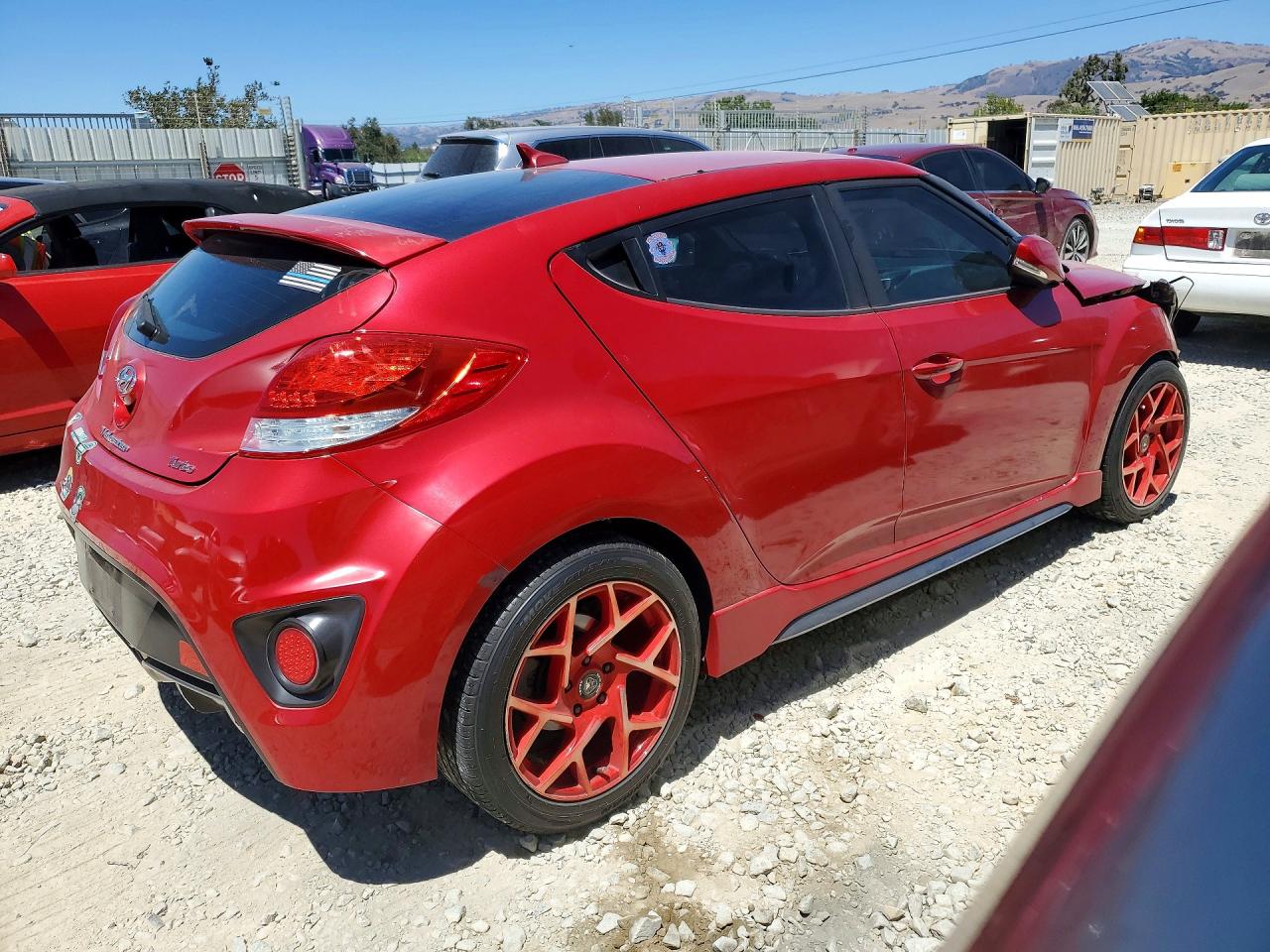 2015 Hyundai Veloster Turbo Red vin: KMHTC6AE0FU225968