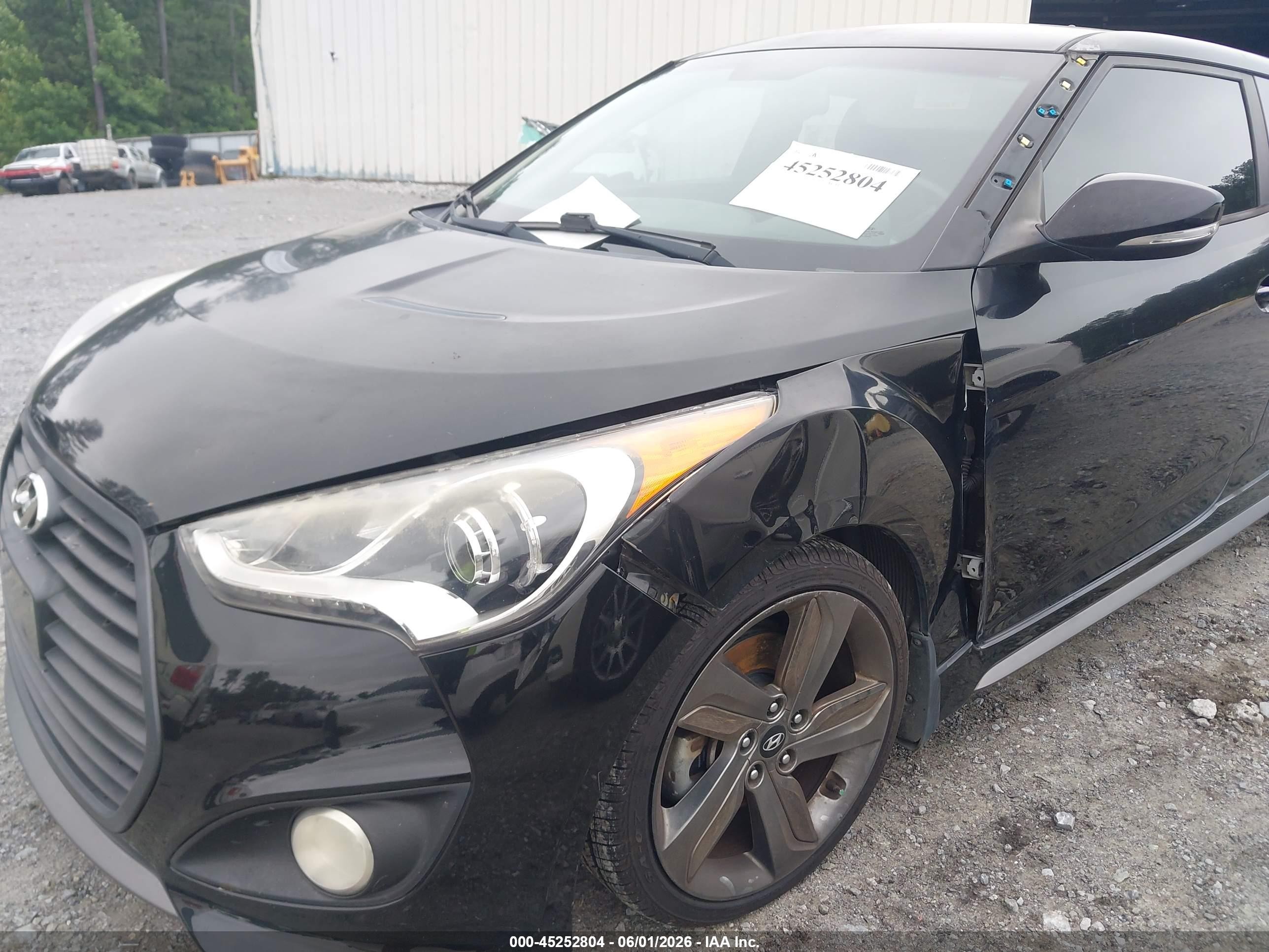 2015 Hyundai Veloster Turbo Black vin: KMHTC6AE0FU233715