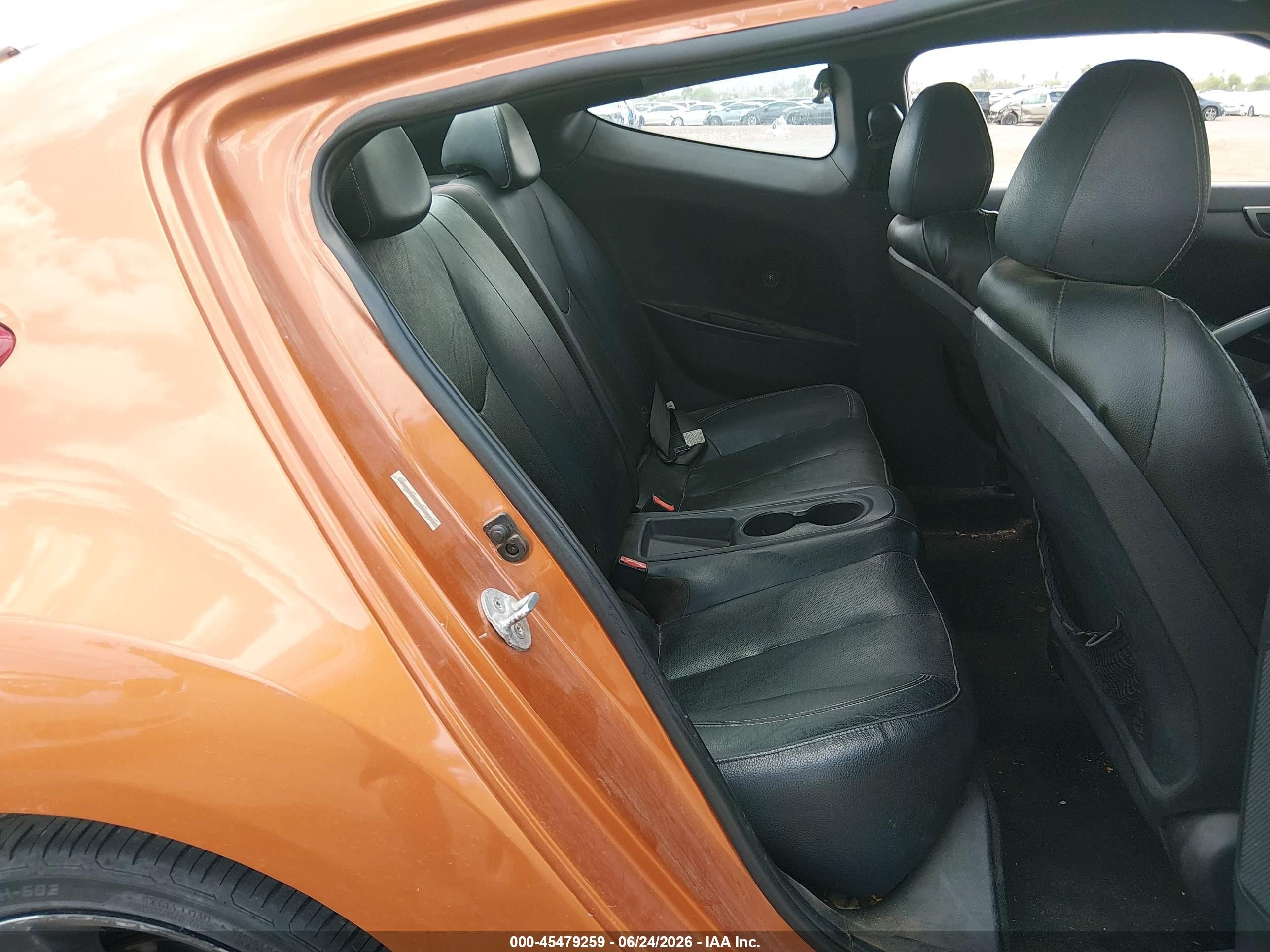2015 Hyundai Veloster Turbo Оранжевый vin: KMHTC6AE1FU218978