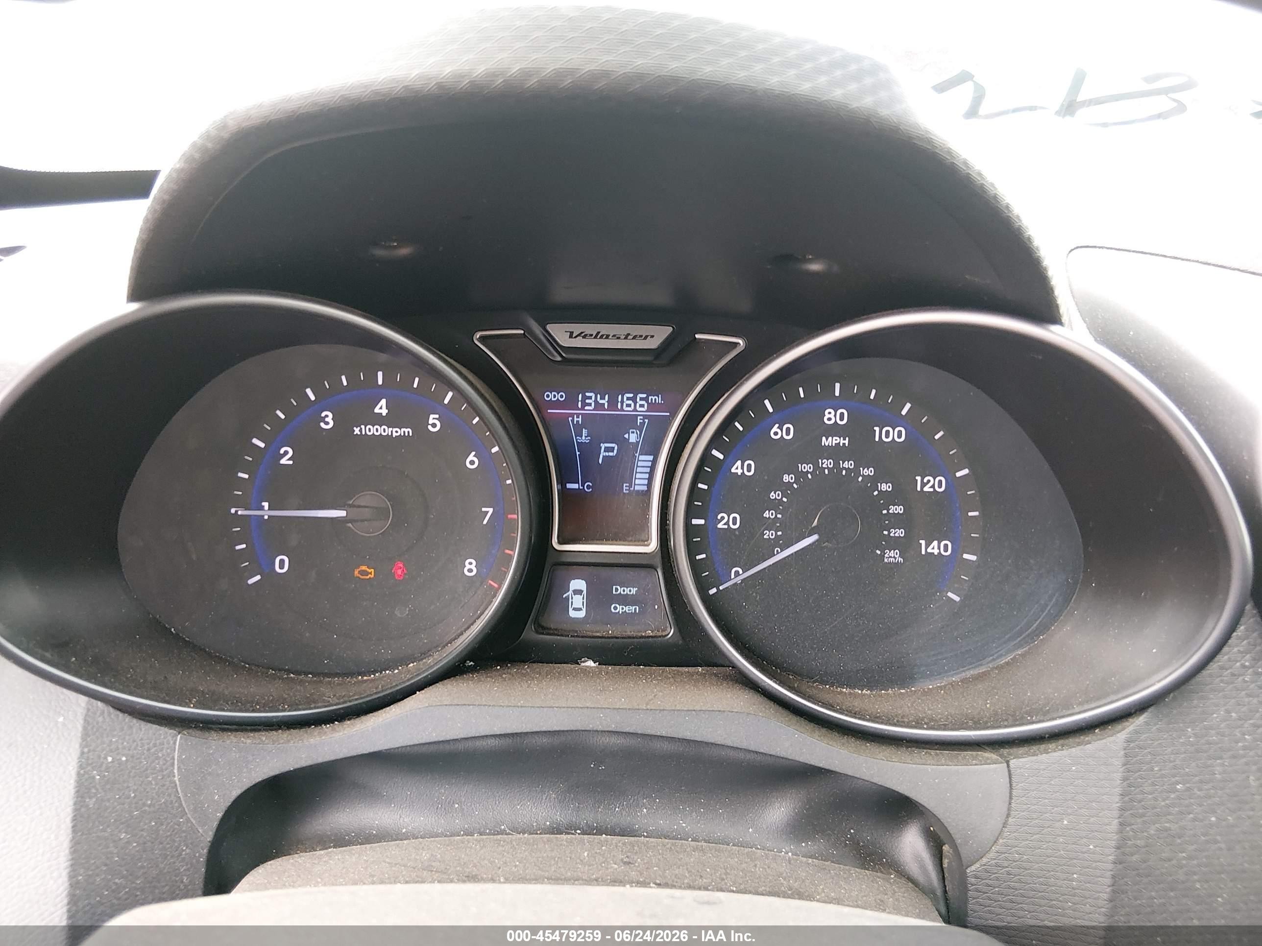 2015 Hyundai Veloster Turbo Оранжевый vin: KMHTC6AE1FU218978