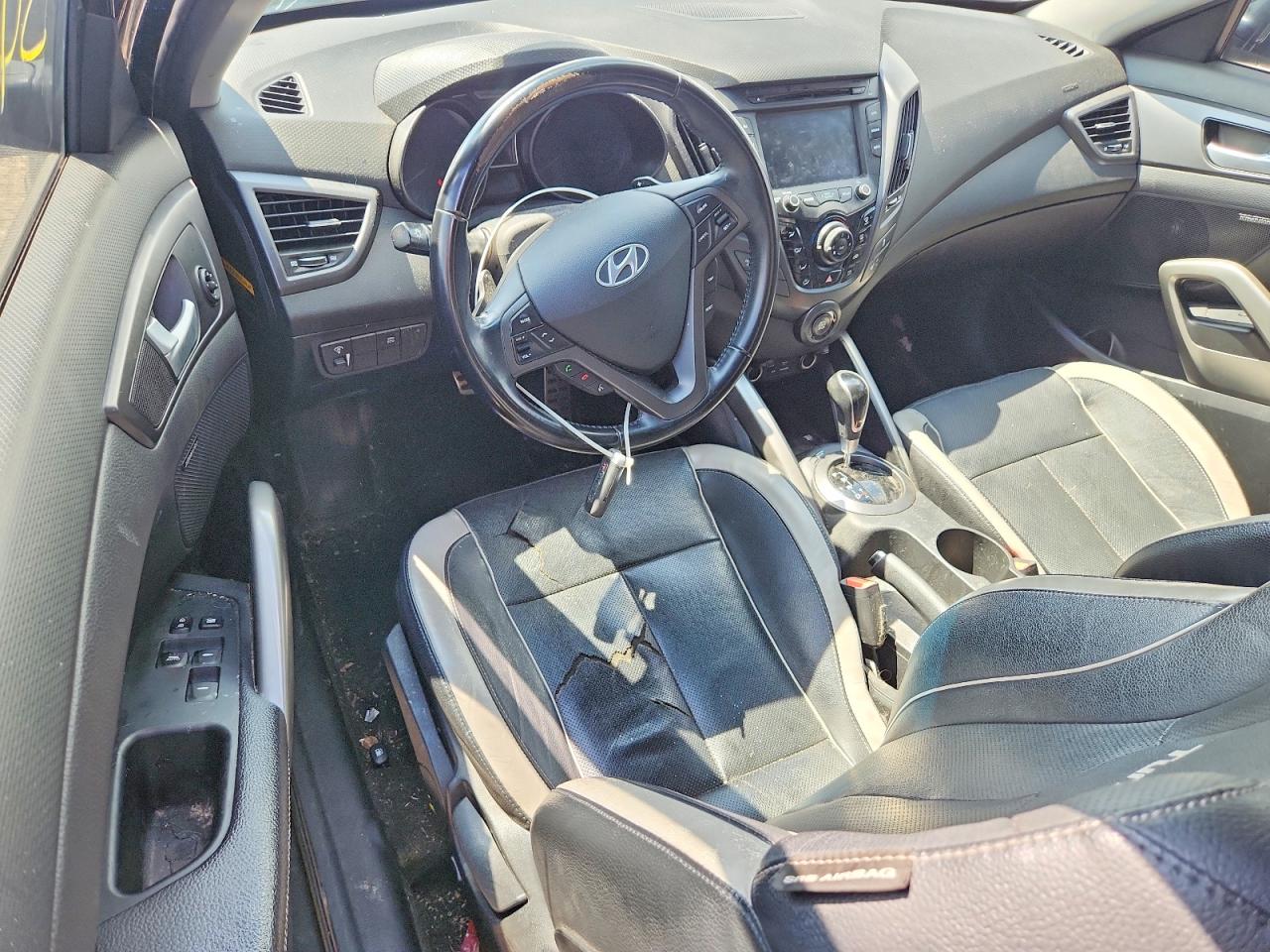 2015 Hyundai Veloster Turbo Black vin: KMHTC6AE1FU237515