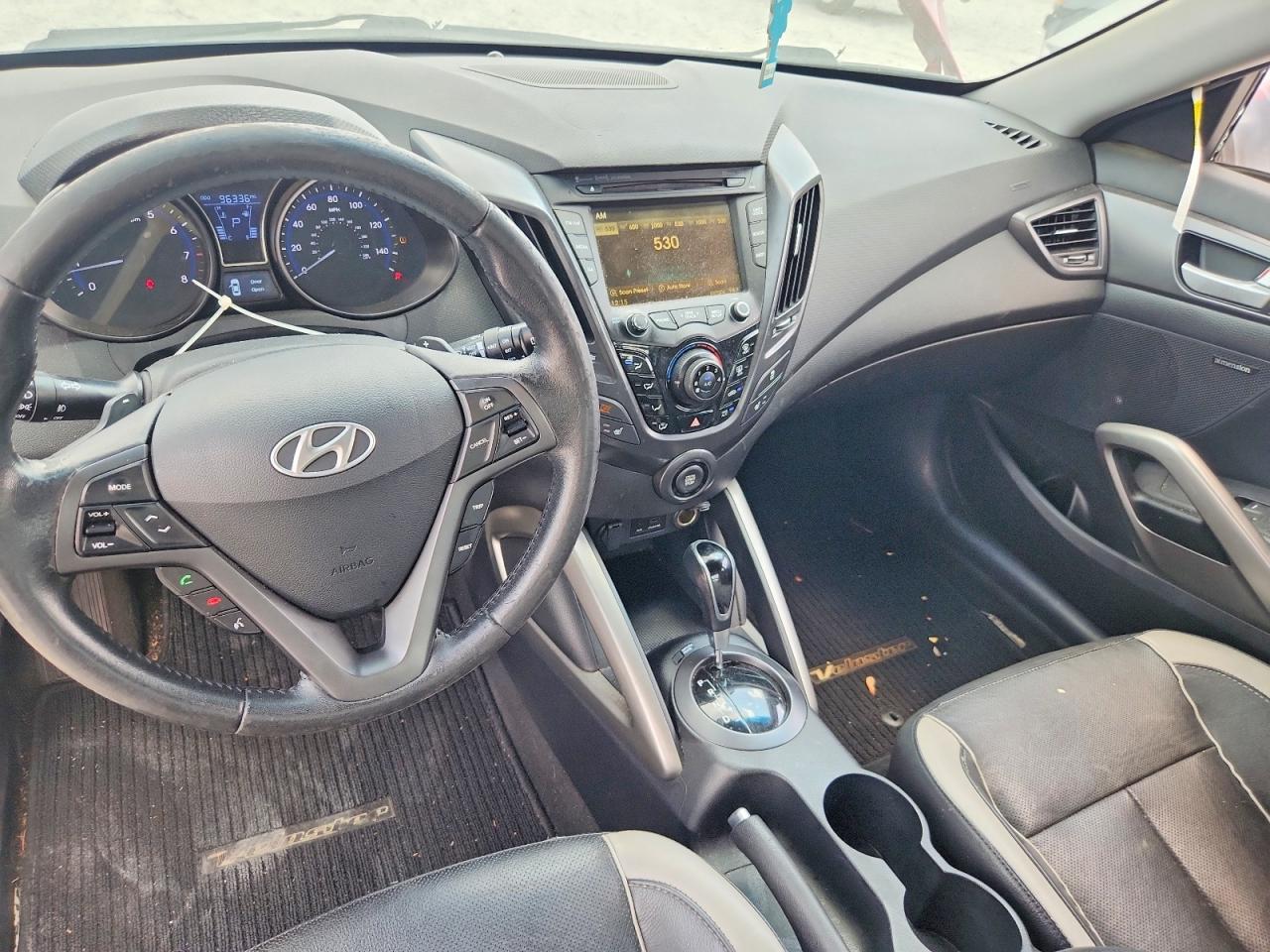 2013 Hyundai Veloster T Red vin: KMHTC6AE2DU107322