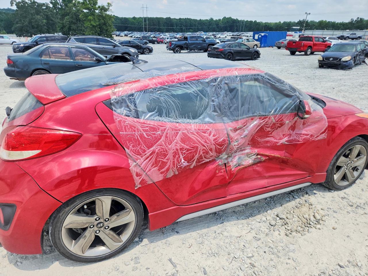 2013 Hyundai Veloster T Red vin: KMHTC6AE2DU107322