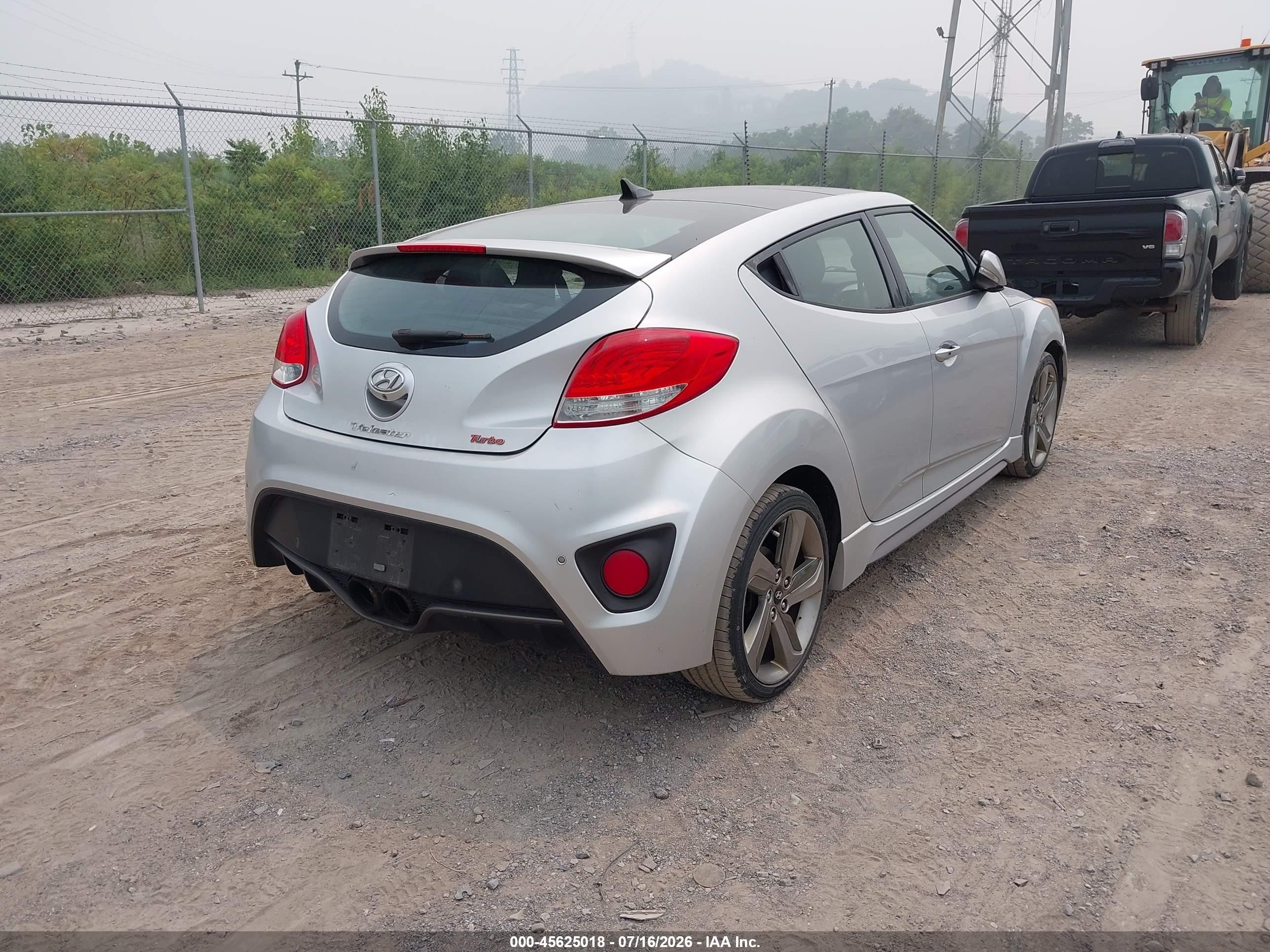 2013 Hyundai Veloster Turbo W/blue Silver vin: KMHTC6AE2DU126159