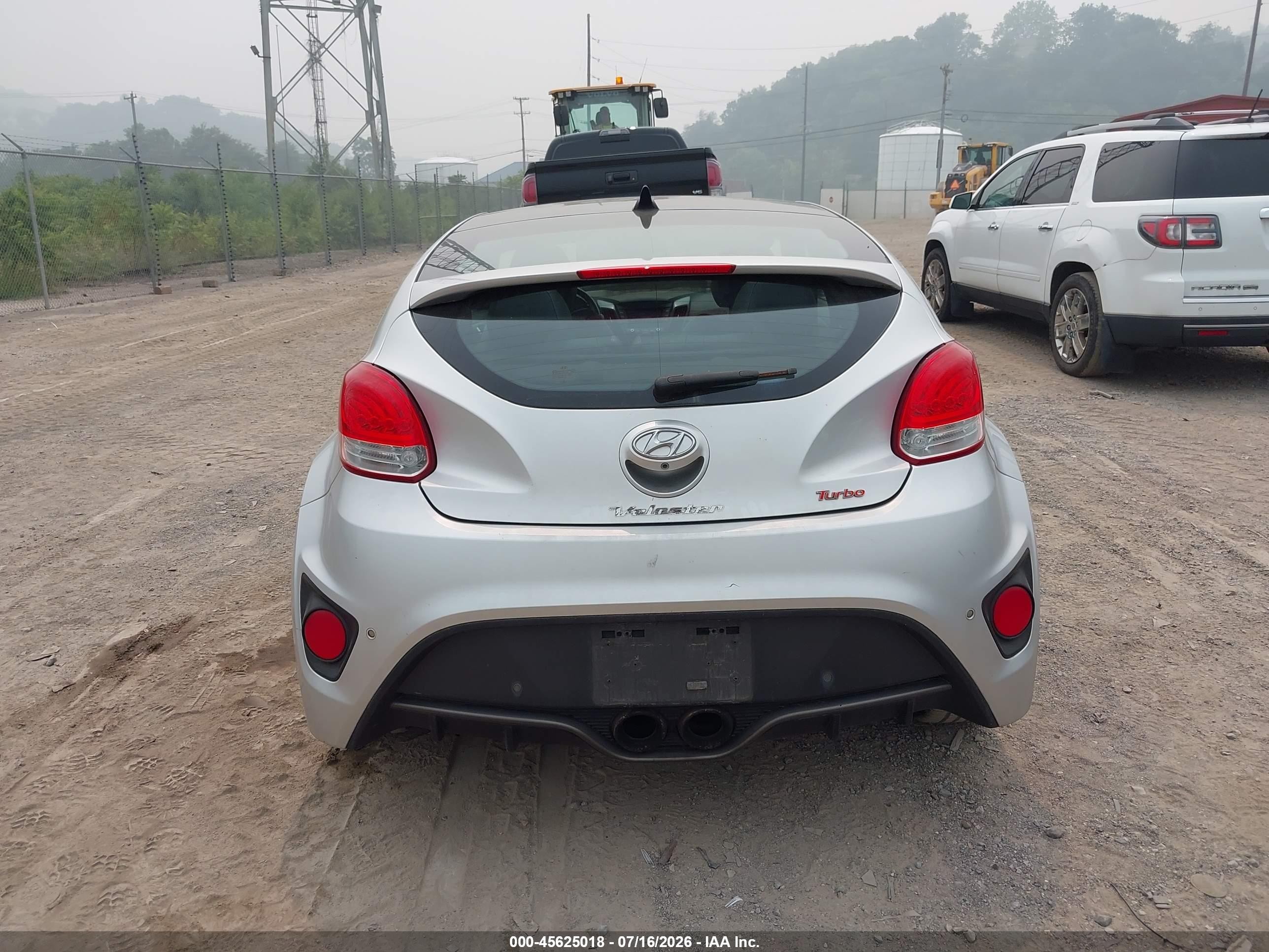 2013 Hyundai Veloster Turbo W/blue Silver vin: KMHTC6AE2DU126159