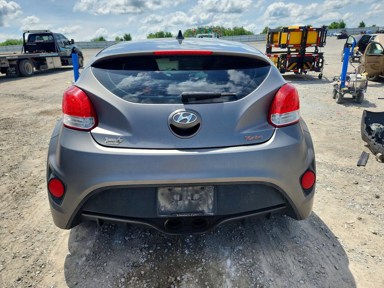 2013 Hyundai Veloster Turbo Gray vin: KMHTC6AE2DU177757