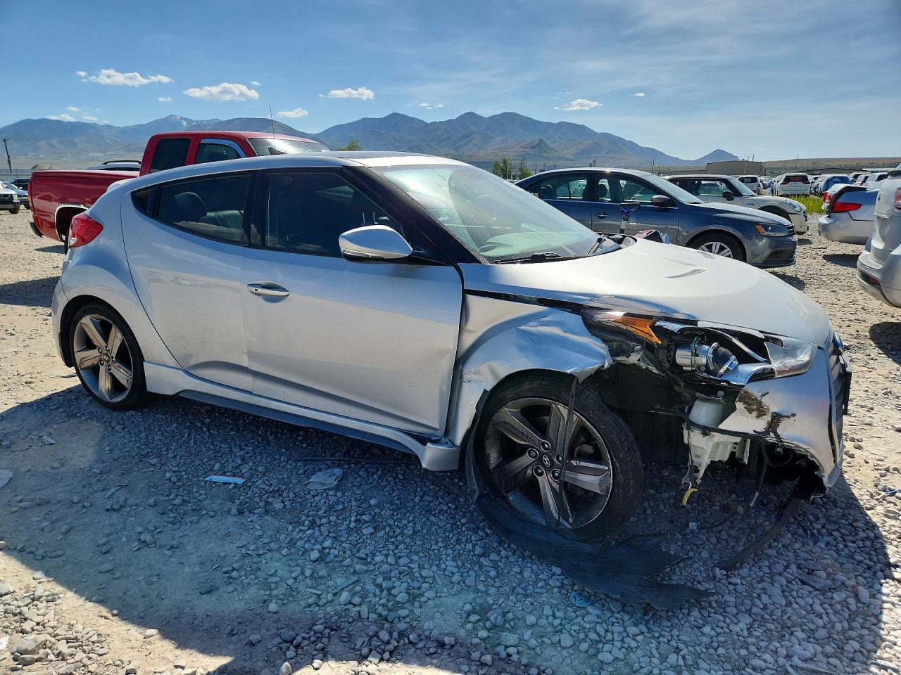 2014 Hyundai Veloster Turbo Silver vin: KMHTC6AE2EU192695
