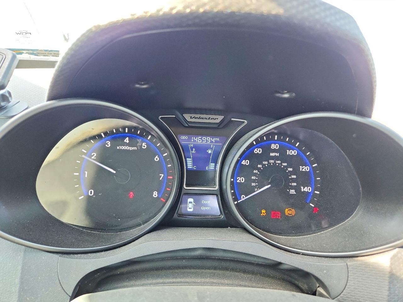 2014 Hyundai Veloster Turbo Silver vin: KMHTC6AE2EU192695