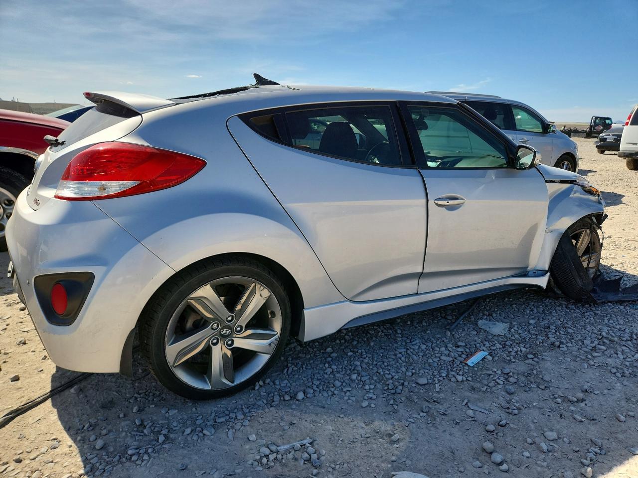 2014 Hyundai Veloster Turbo Silver vin: KMHTC6AE2EU192695