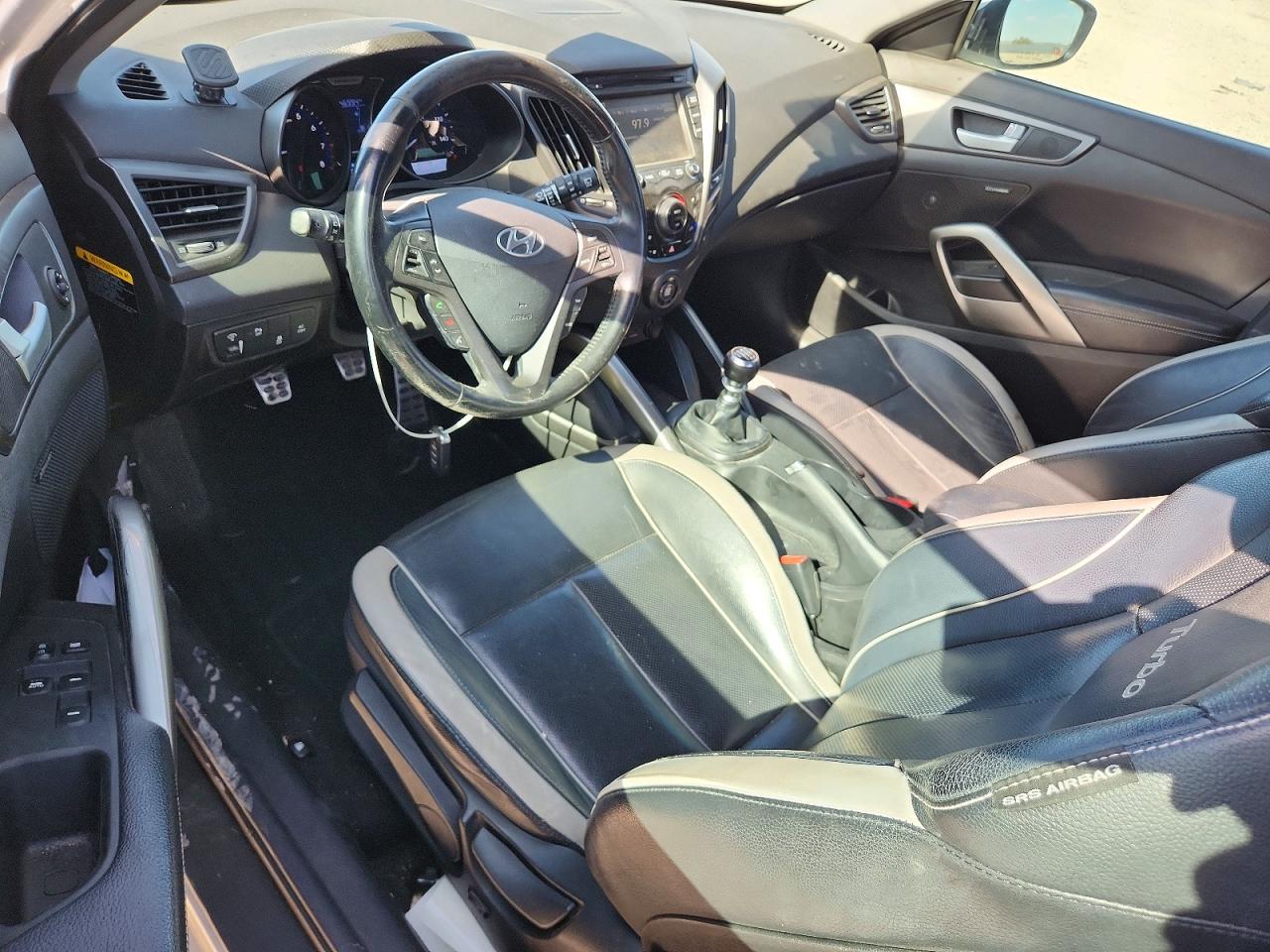 2014 Hyundai Veloster Turbo Silver vin: KMHTC6AE2EU192695