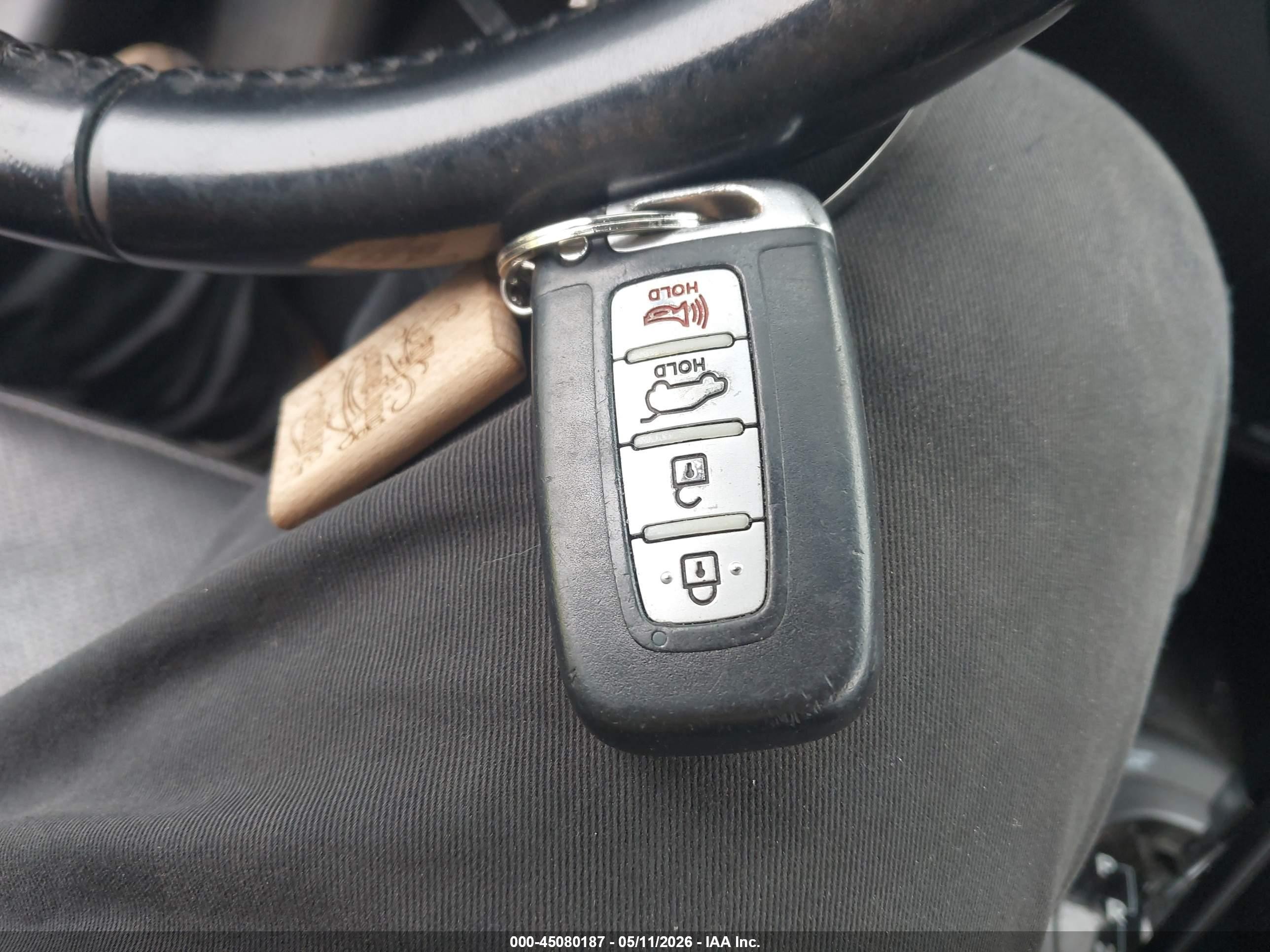 2015 Hyundai Veloster Turbo Silver vin: KMHTC6AE2FU229651