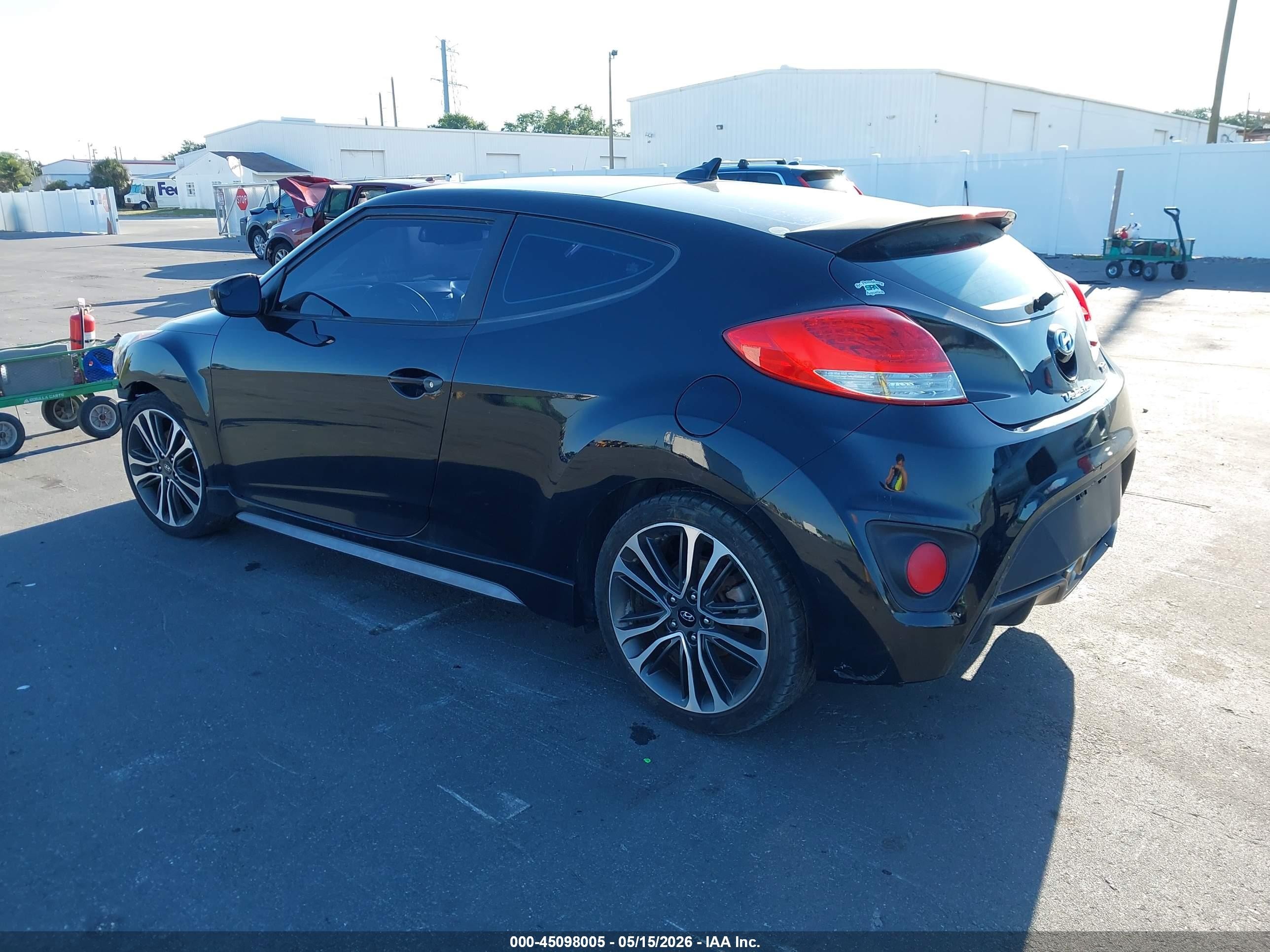 2016 Hyundai Veloster Turbo Черный vin: KMHTC6AE2GU255586