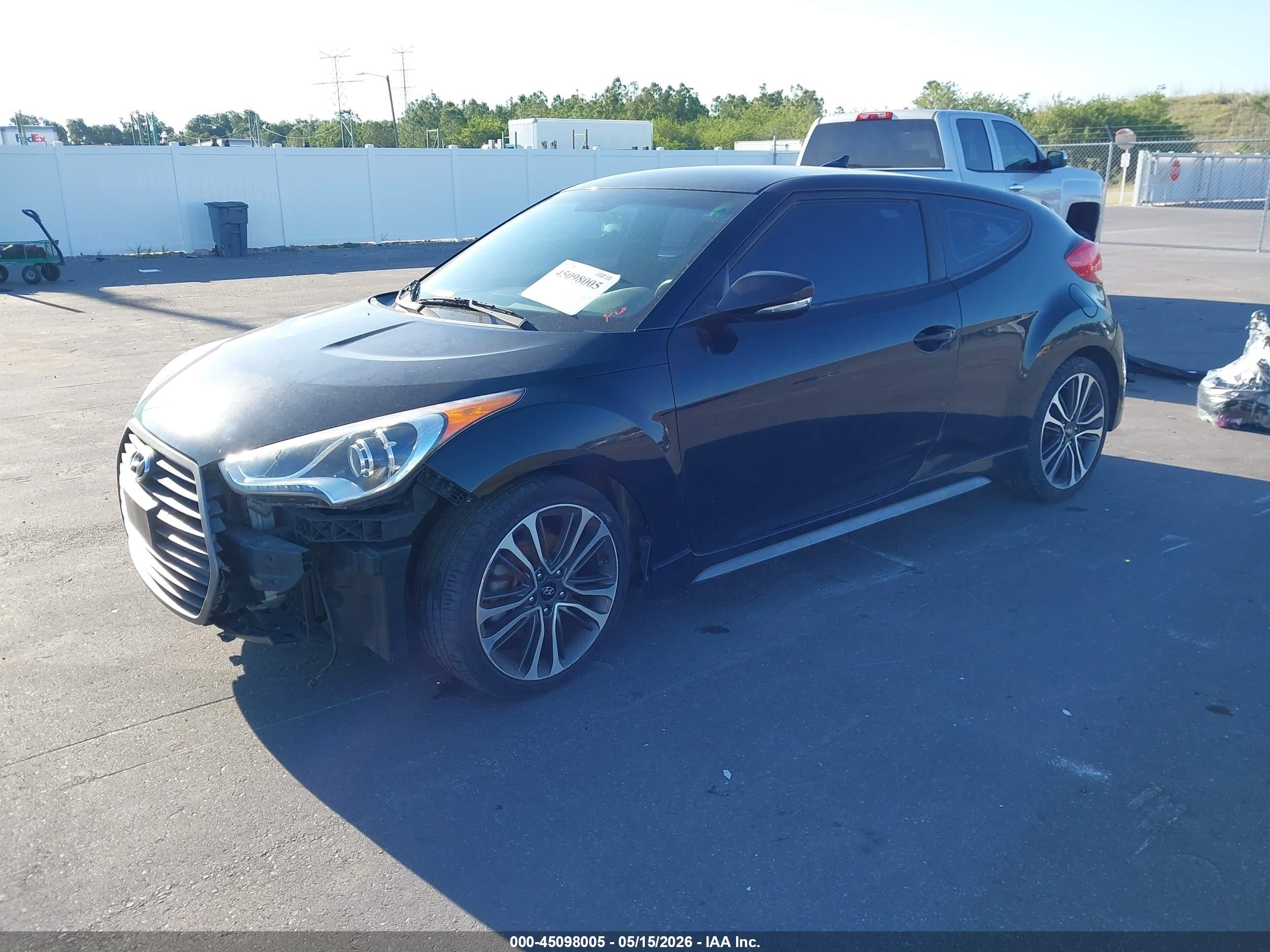 2016 Hyundai Veloster Turbo Черный vin: KMHTC6AE2GU255586