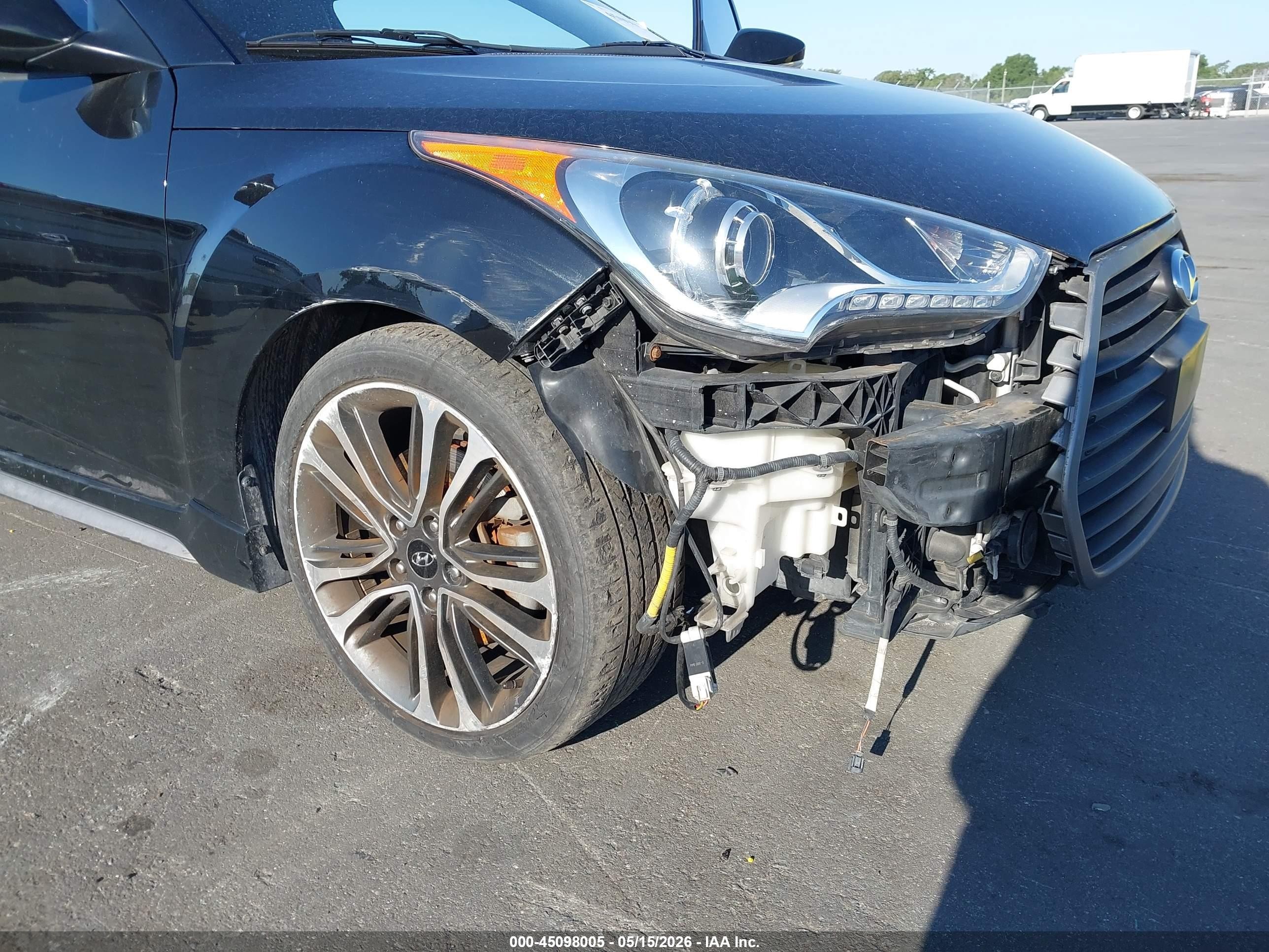 2016 Hyundai Veloster Turbo Черный vin: KMHTC6AE2GU255586
