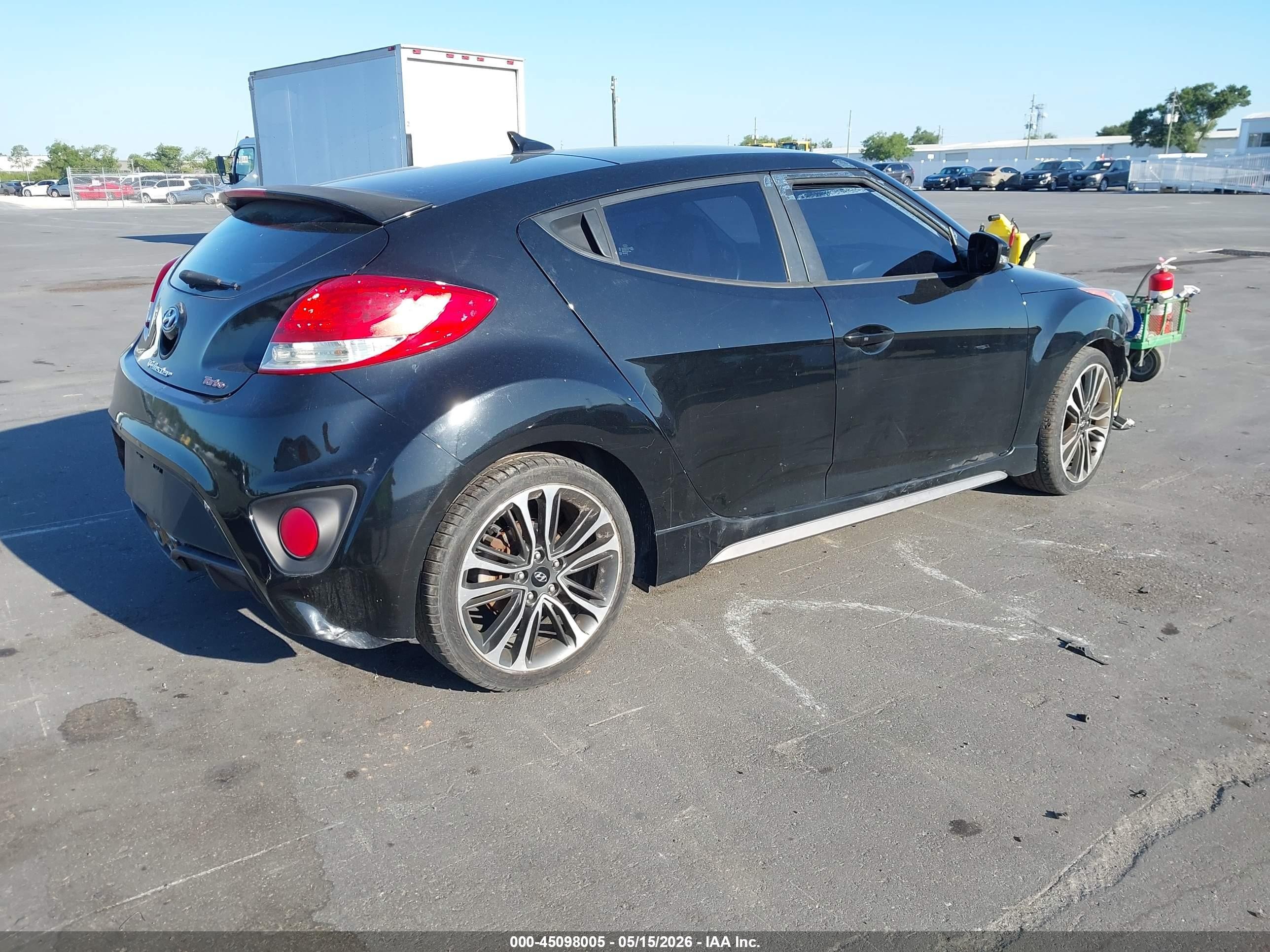 2016 Hyundai Veloster Turbo Черный vin: KMHTC6AE2GU255586