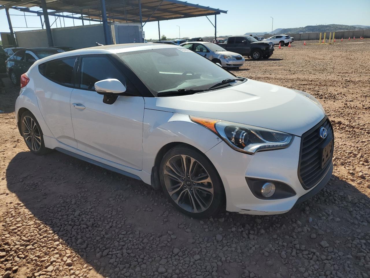 2016 Hyundai Veloster Turbo White vin: KMHTC6AE2GU285641
