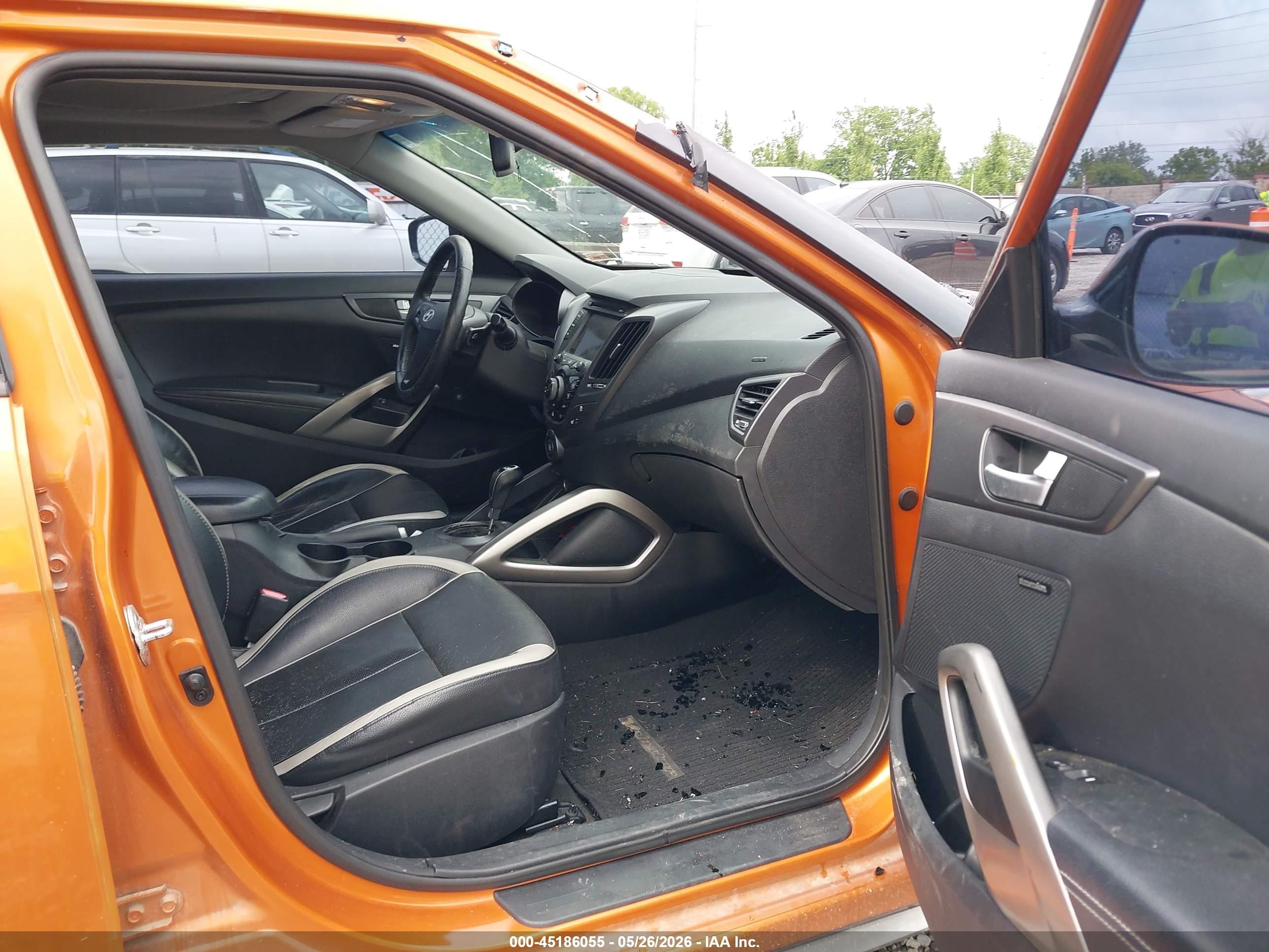 2013 Hyundai Veloster Turbo W/black Orange vin: KMHTC6AE3DU104428