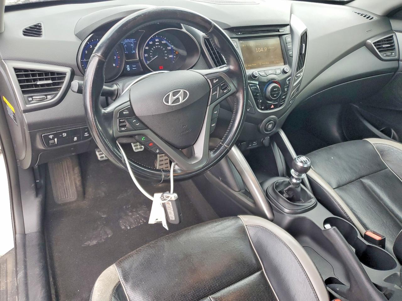 2014 Hyundai Veloster Turbo Two Tone vin: KMHTC6AE3EU202652