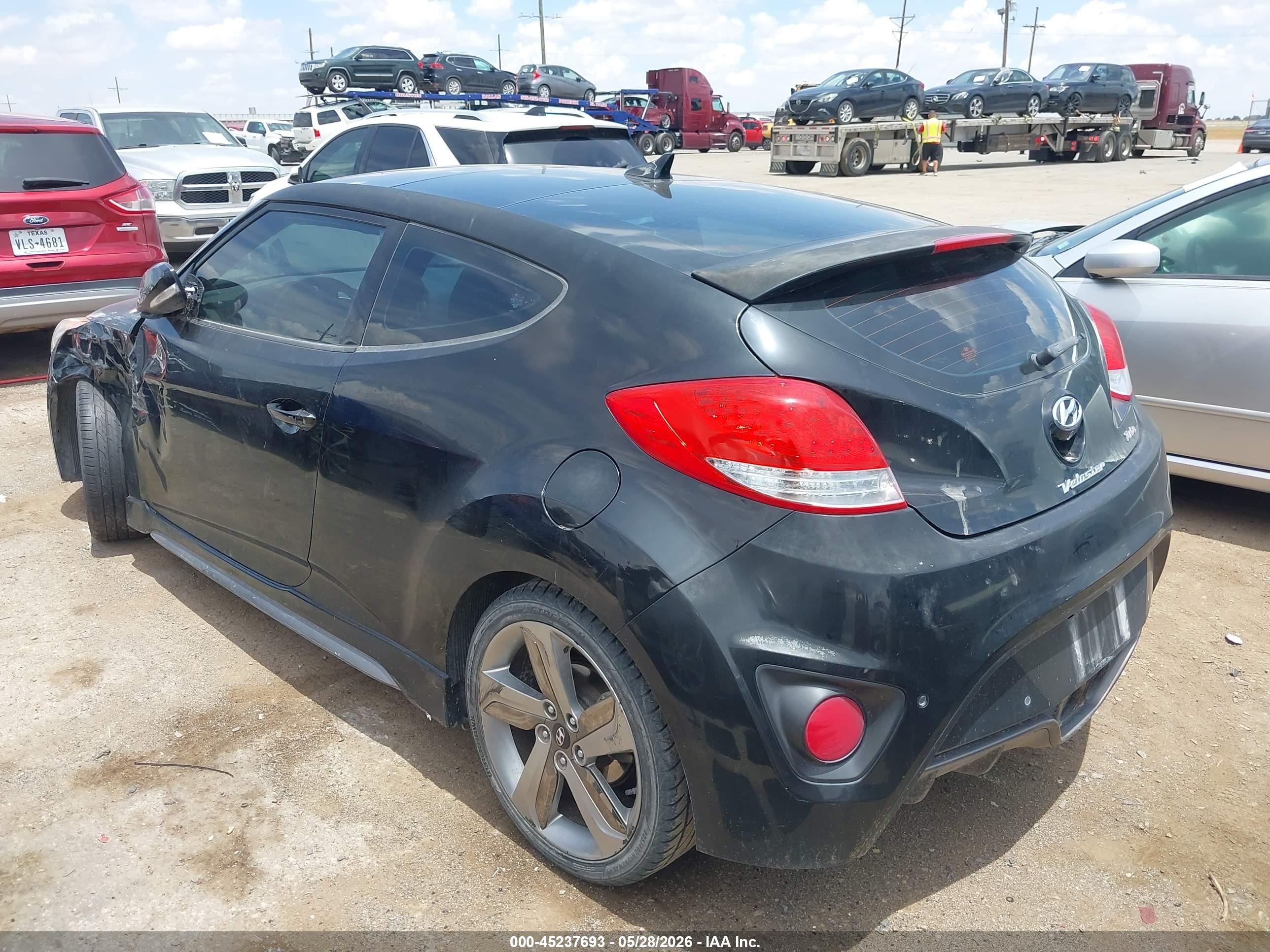 2014 Hyundai Veloster Turbo W/blue Black vin: KMHTC6AE3EU210315