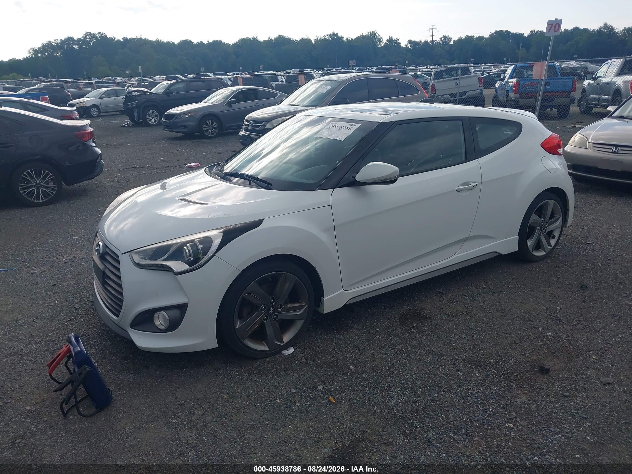 2015 Hyundai Veloster Turbo White vin: KMHTC6AE3FU217170