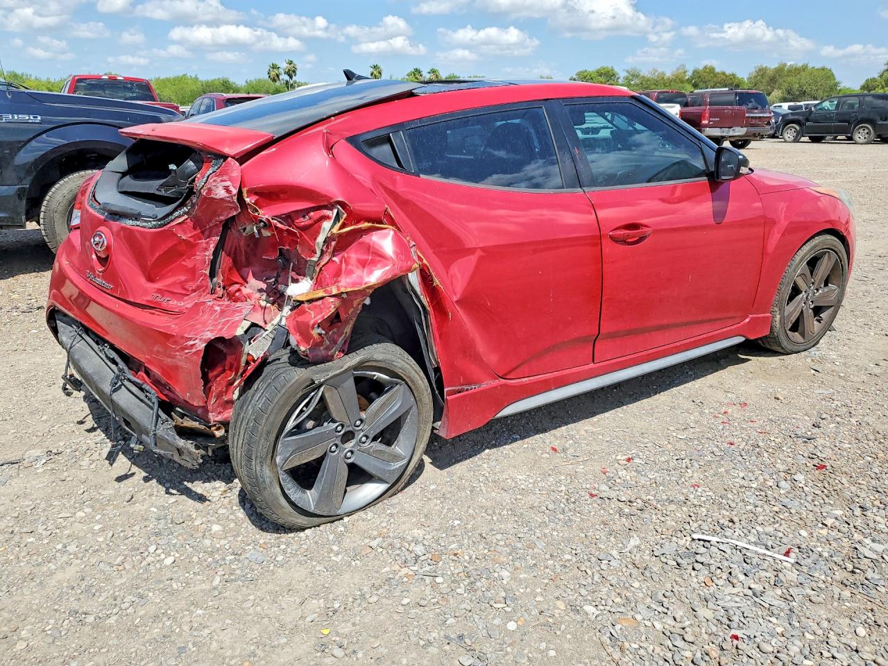 2015 Hyundai Veloster Turbo Red vin: KMHTC6AE3FU234079