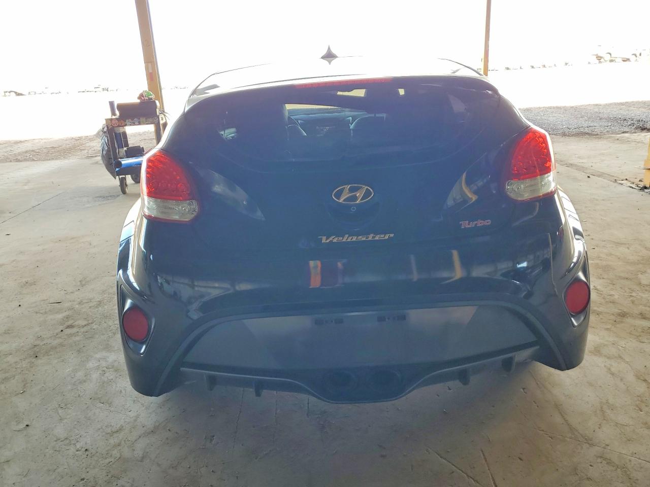 2015 Hyundai Veloster Turbo Black vin: KMHTC6AE3FU243509