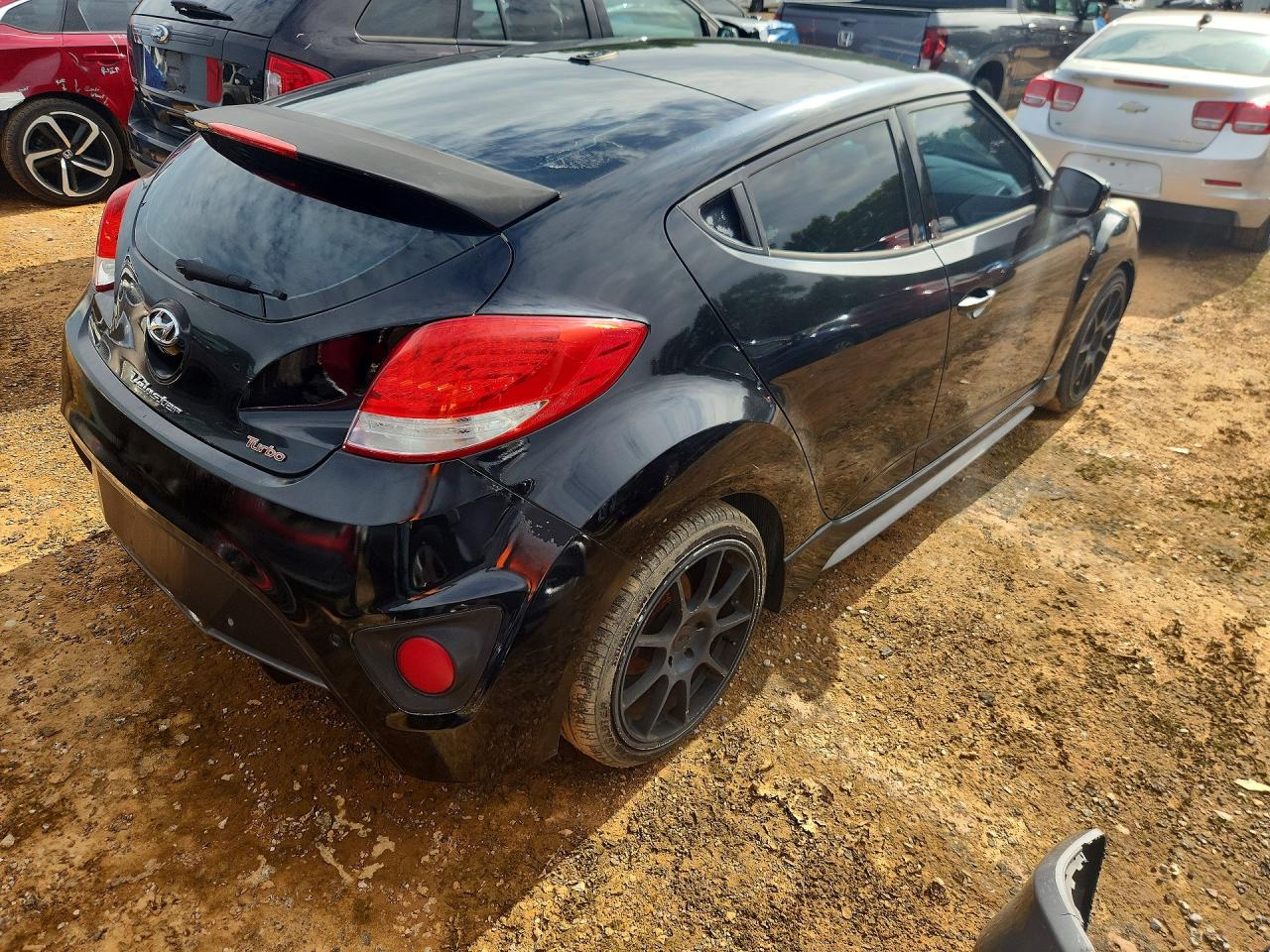 2015 Hyundai Veloster Turbo Черный vin: KMHTC6AE3FU249259