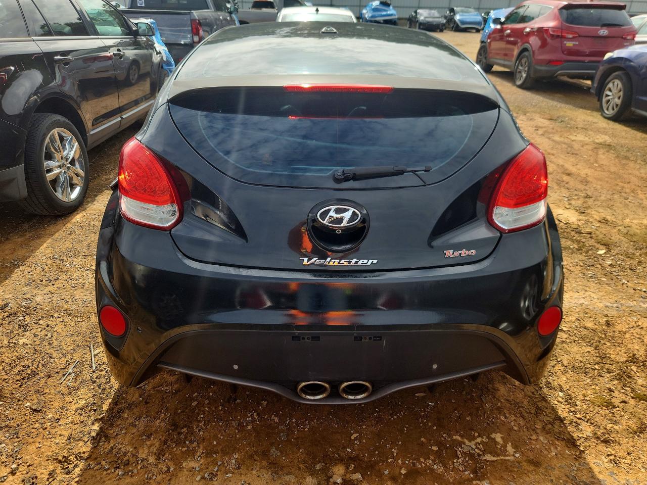 2015 Hyundai Veloster Turbo Черный vin: KMHTC6AE3FU249259