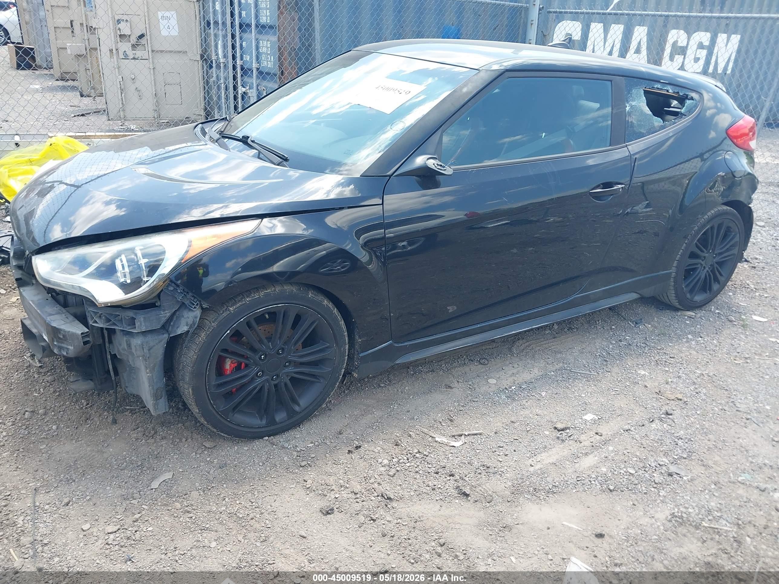 2016 Hyundai Veloster Turbo Black vin: KMHTC6AE3GU293182