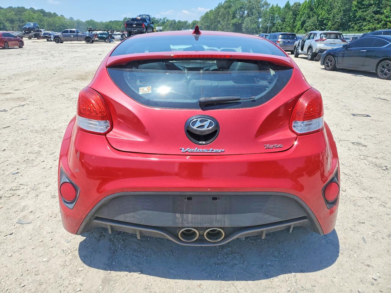 2016 Hyundai Veloster Turbo Red vin: KMHTC6AE3GU303712