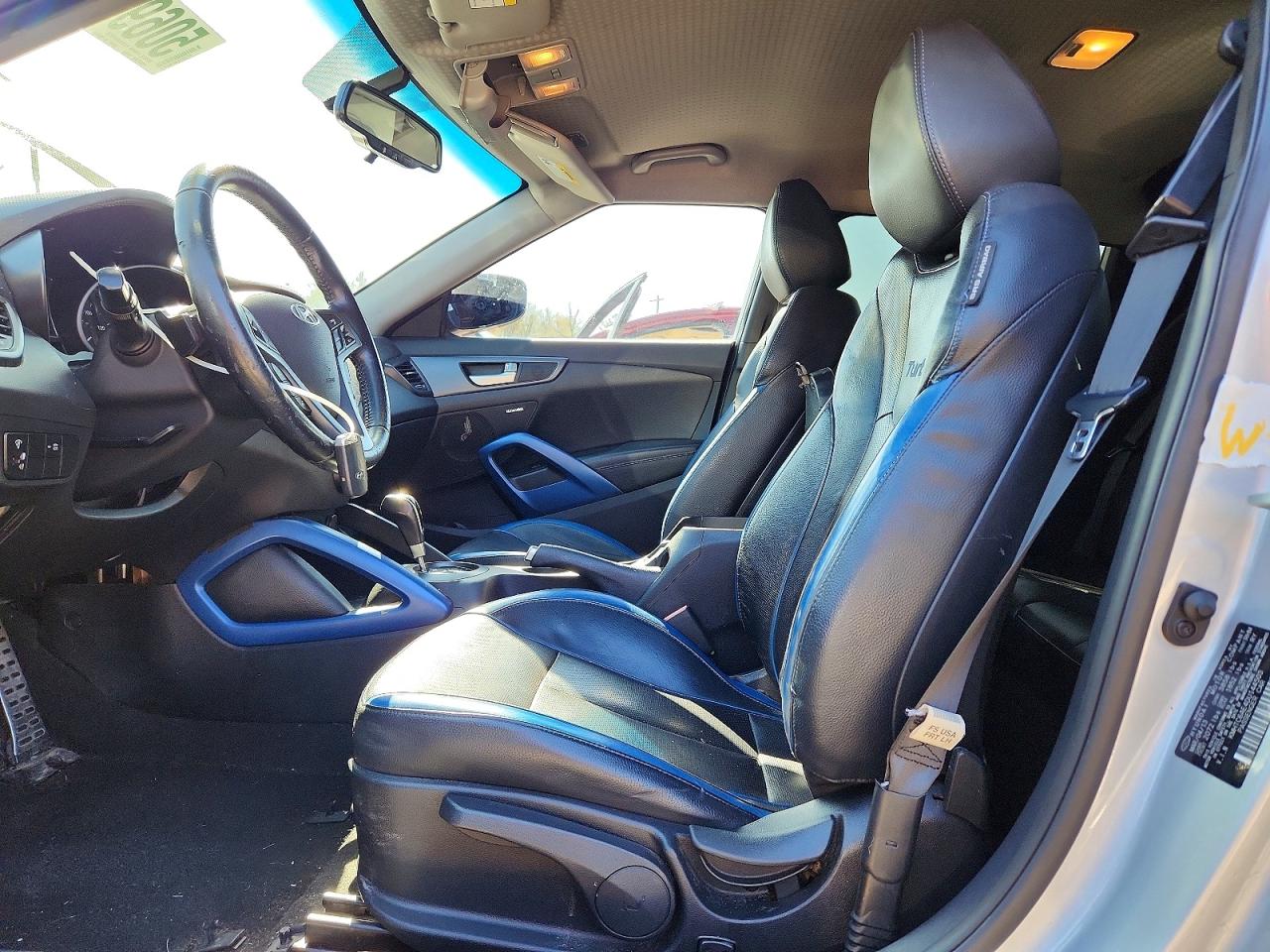 2013 Hyundai Veloster Turbo Silver vin: KMHTC6AE4DU144503