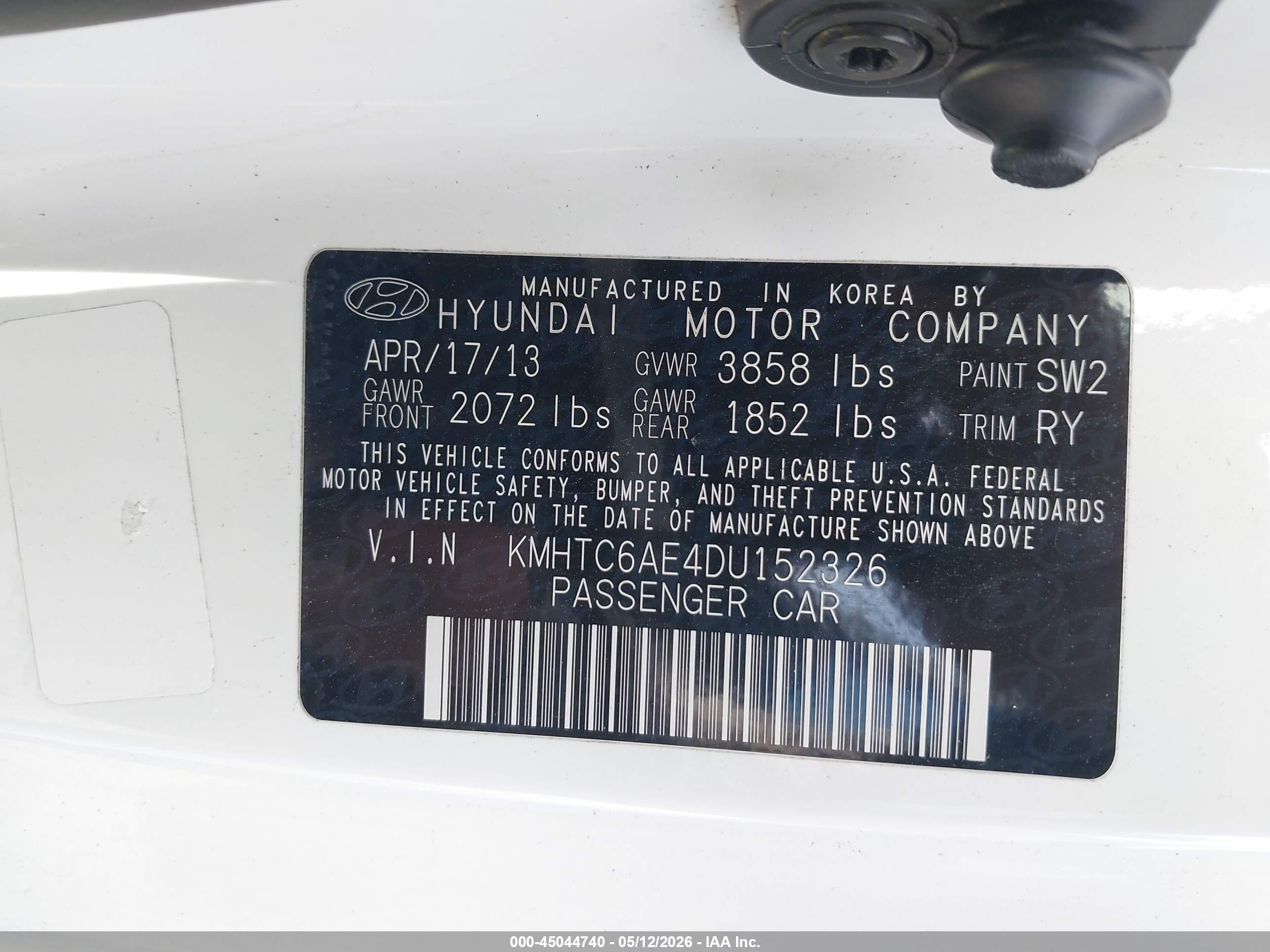 2013 Hyundai Veloster Turbo W/blue White vin: KMHTC6AE4DU152326