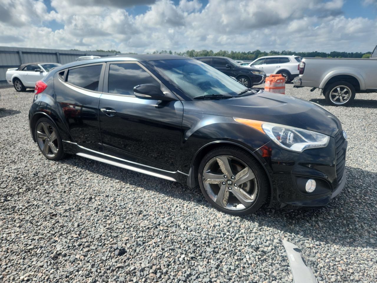 2015 Hyundai Veloster Turbo Black vin: KMHTC6AE4FU231787