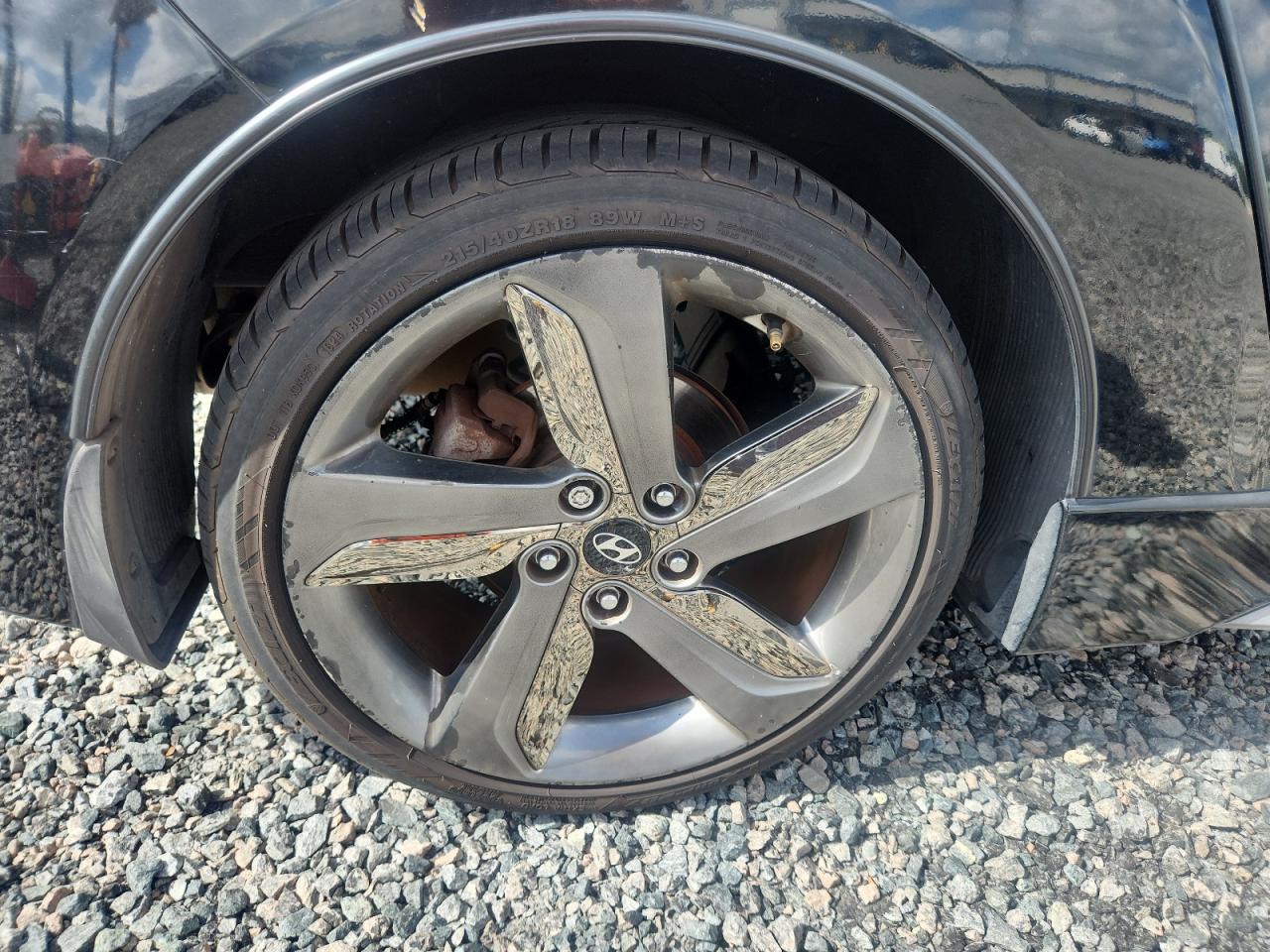 2015 Hyundai Veloster Turbo Black vin: KMHTC6AE4FU231787 Damage: Right Rear Wheel, Curb Rash, > 12 Inches