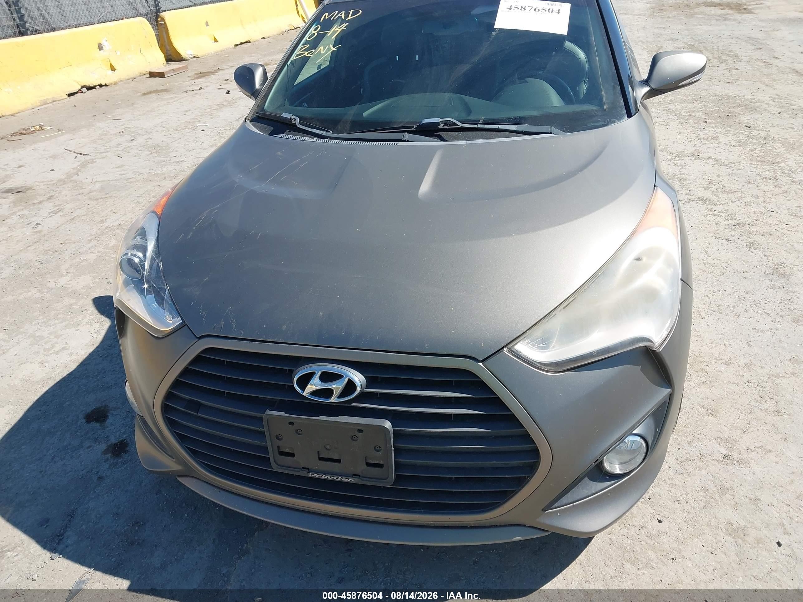 2016 Hyundai Veloster Turbo Gray vin: KMHTC6AE4GU266301