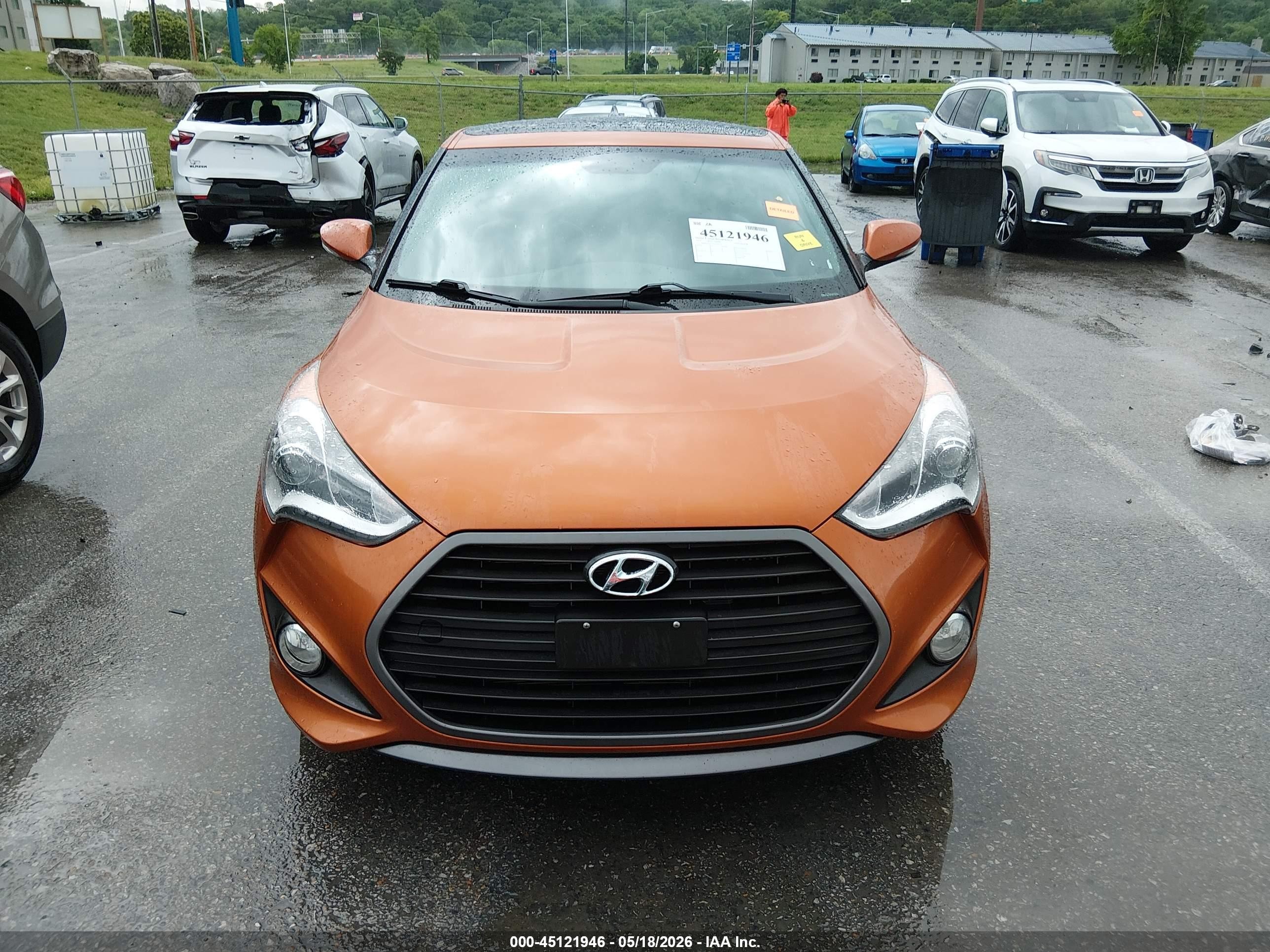 2016 Hyundai Veloster Turbo Orange vin: KMHTC6AE4GU301225