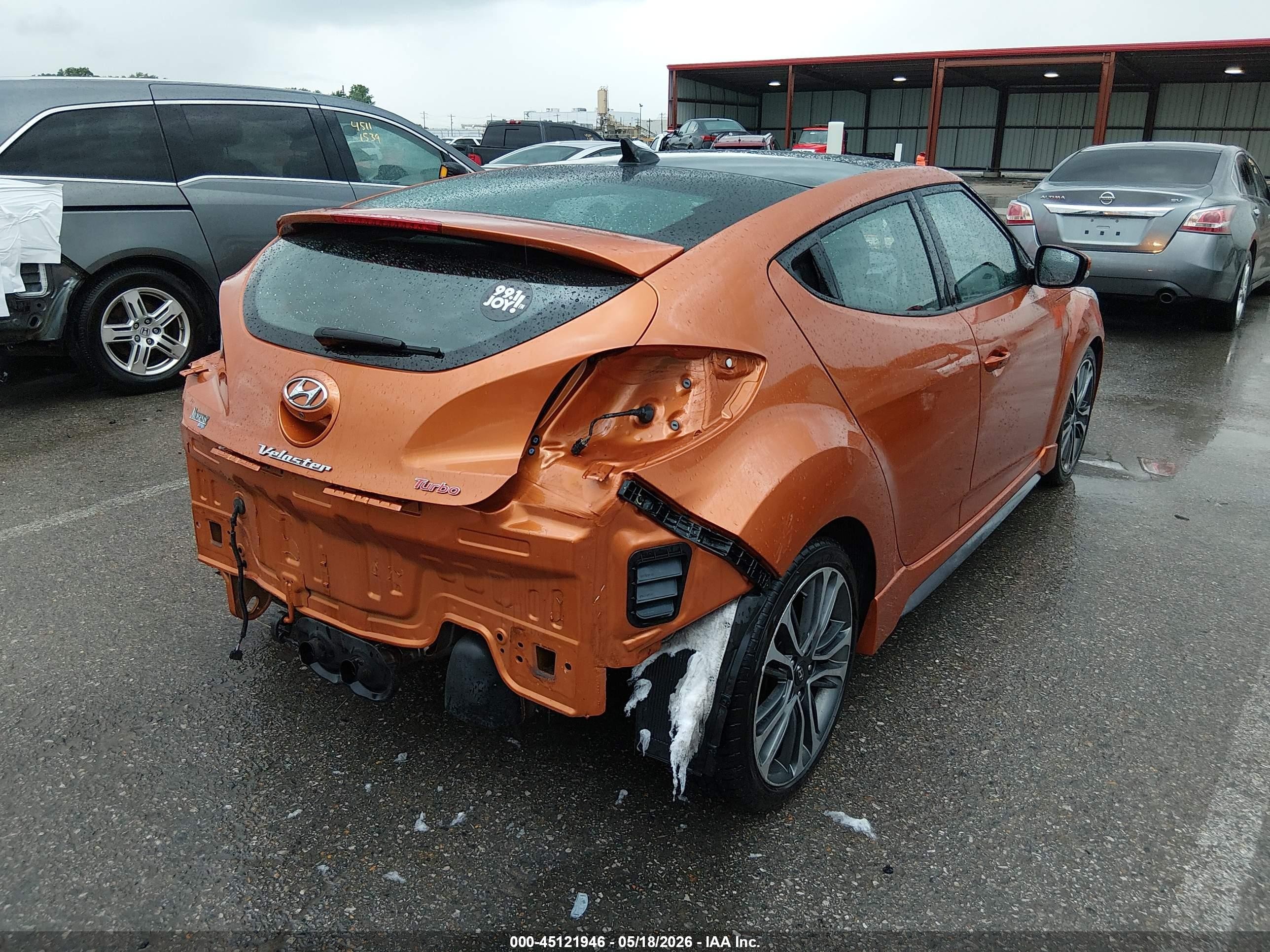 2016 Hyundai Veloster Turbo Orange vin: KMHTC6AE4GU301225