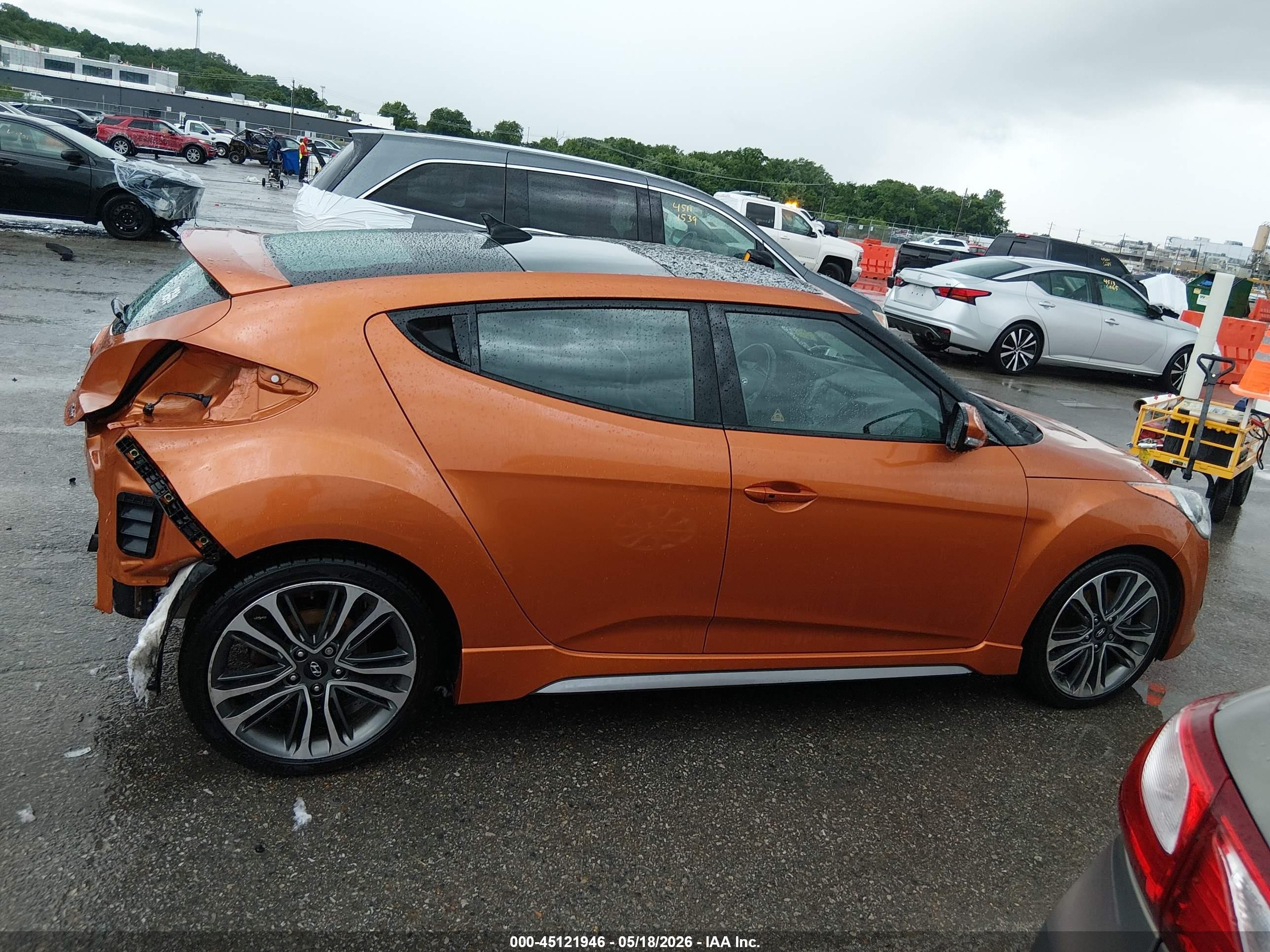 2016 Hyundai Veloster Turbo Orange vin: KMHTC6AE4GU301225
